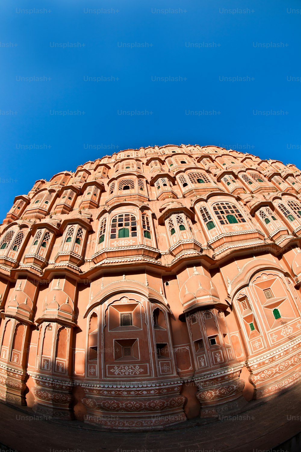 Hawa Mahal, o Palácio dos Ventos, Jaipur, Rajastão, Índia.