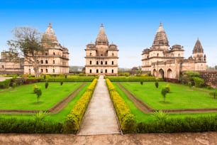 Chhatris or Cenotaphs are dome shaped structure built in 17th century for a long memory about raja of Orchha city.