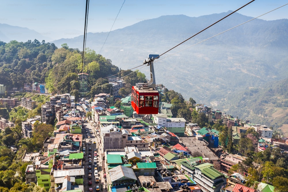 Teleférico de Gangtok en la ciudad de Gangtok en el estado indio de Sikkim, India