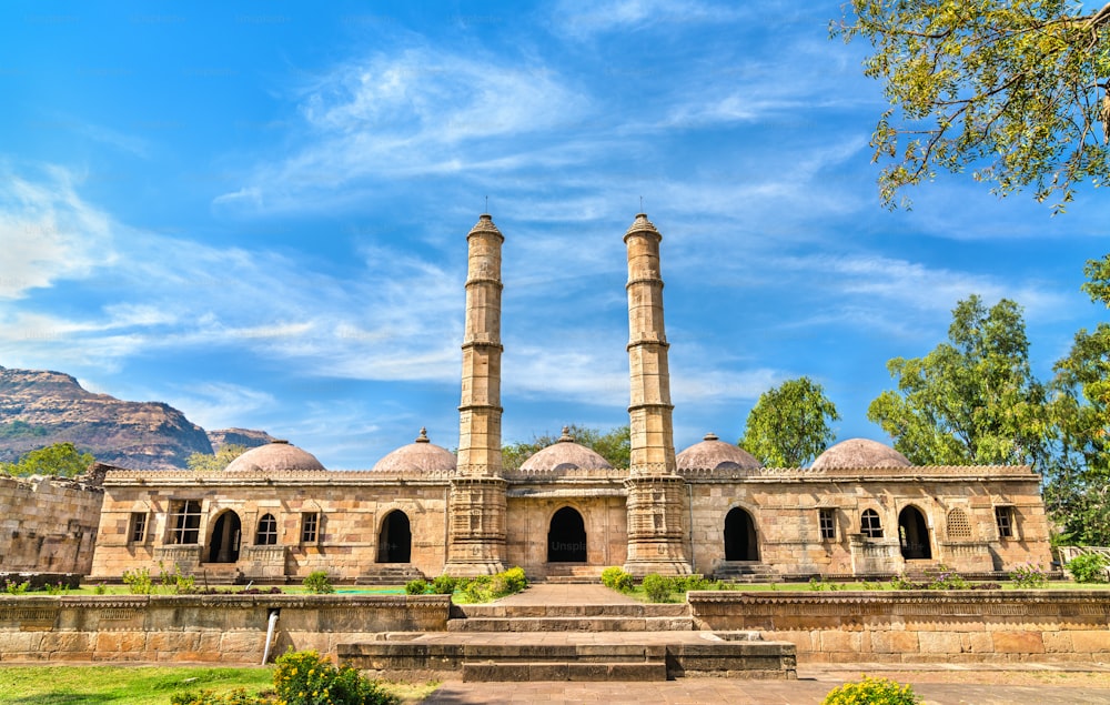 Sahar Ki Masjid at Champaner-Pavagadh Archaeological Park. A UNESCO world heritage site in Gujarat, India