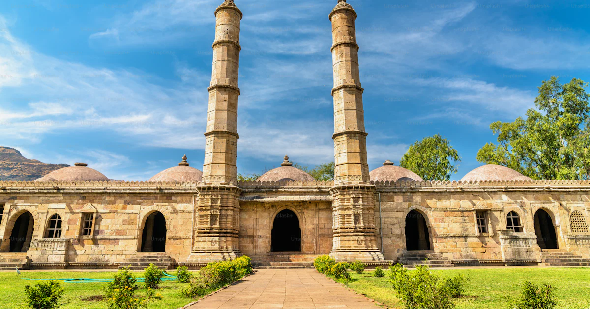 Sahar Ki Masjid Au Parc Arch ologique De Champaner Pavagadh Un Site Du sahar-ki-masjid-au-parc-arch-ologique-de-champaner-pavagadh-un-site-du