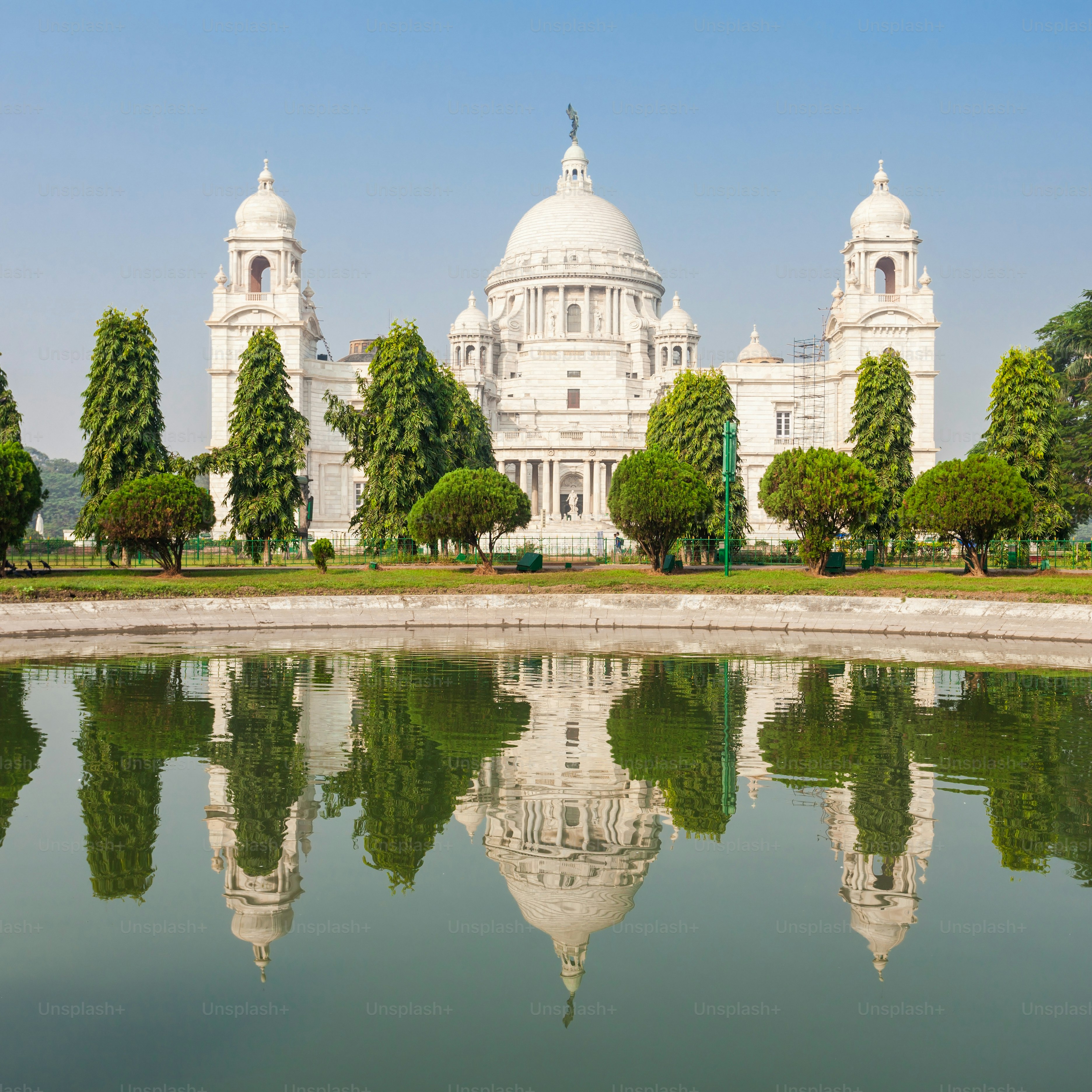 The Victoria Memorial is a british building, located in Kolkata, West Bengal in India