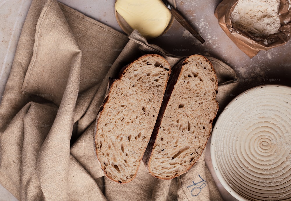 a couple of slices of bread sitting on top of a table