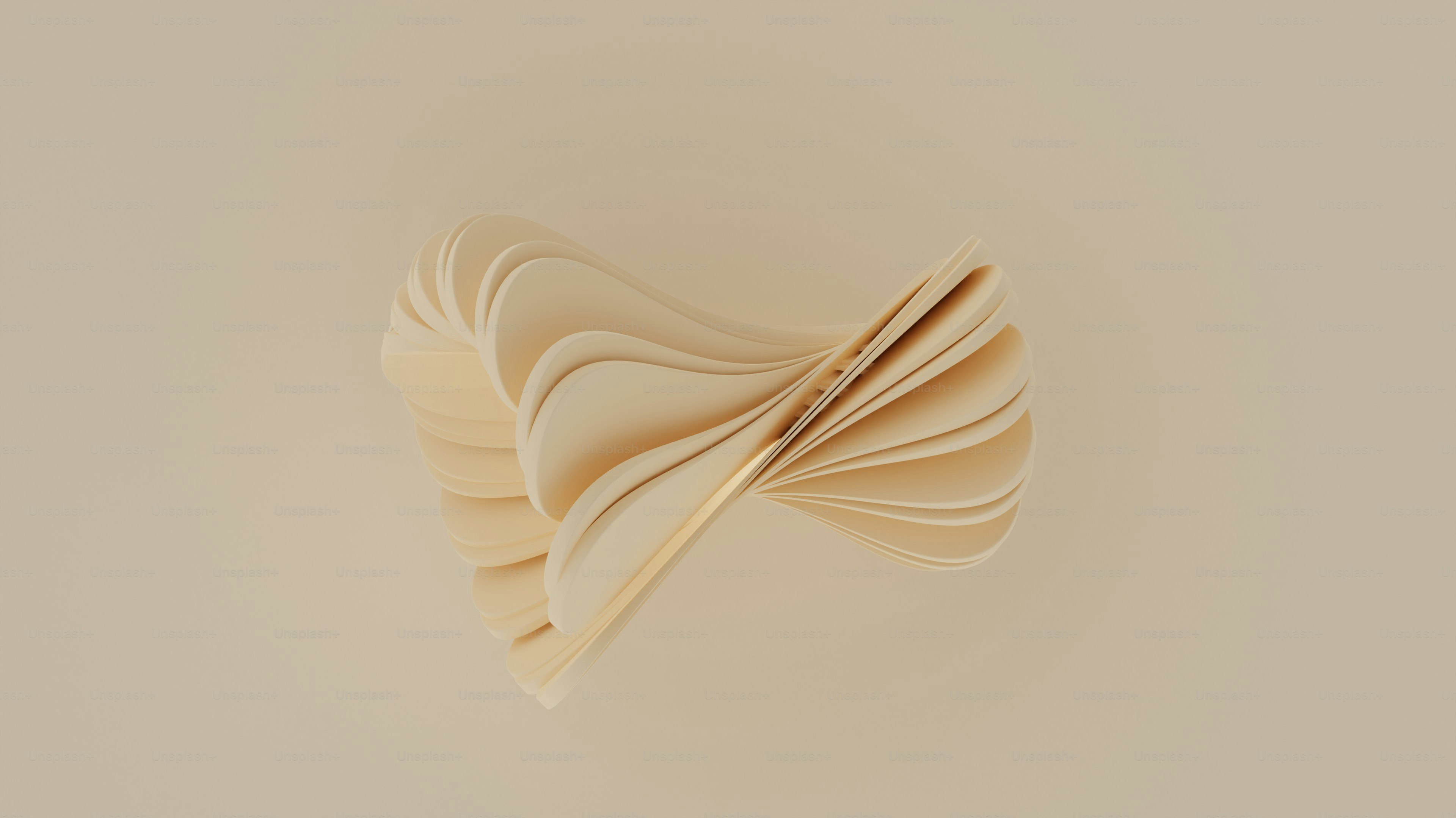 종이 위에 놓인 가위