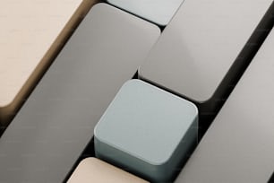 um close up de um teclado de computador com várias cores diferentes