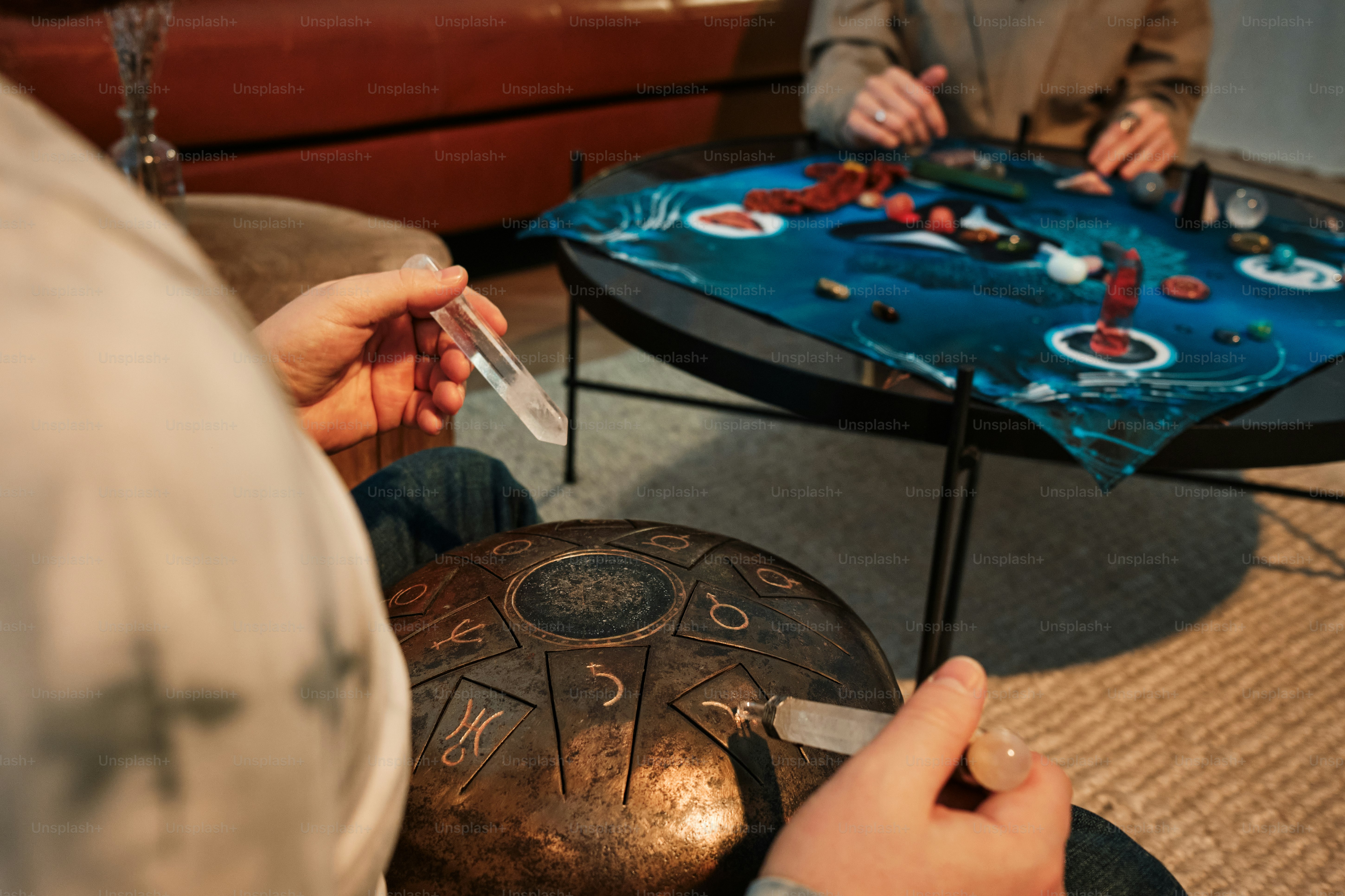 astrologer shows the connection between chakras and constellations