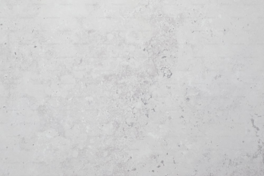 Gros plan d’une surface en marbre blanc