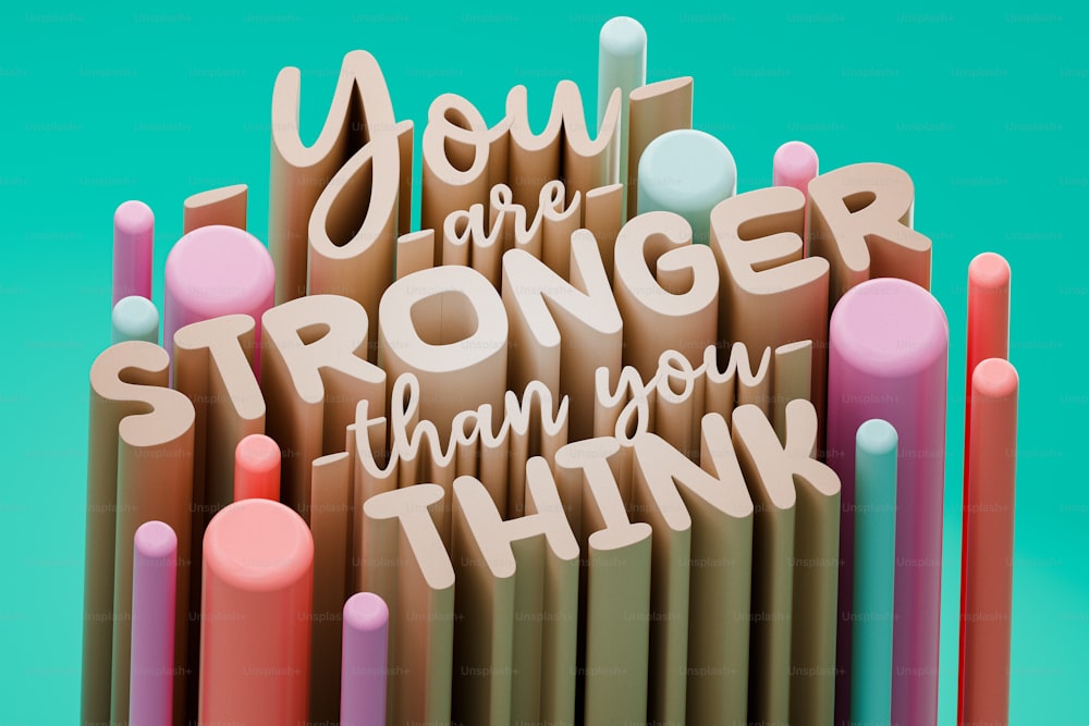 「You Are a Strong Than You Think」という言葉が書かれた鉛筆のグループ