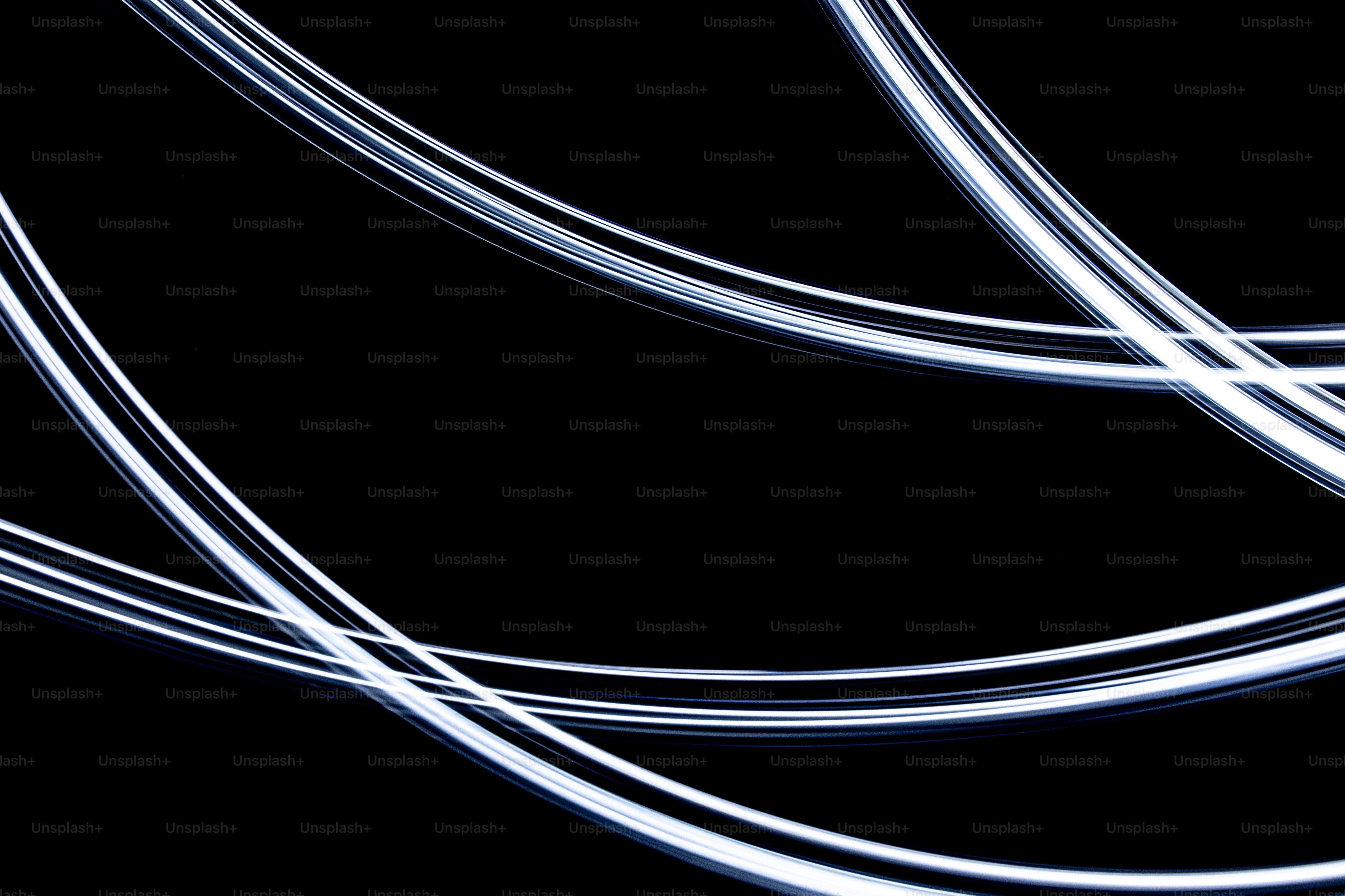 uma foto em preto e branco de um telefone celular