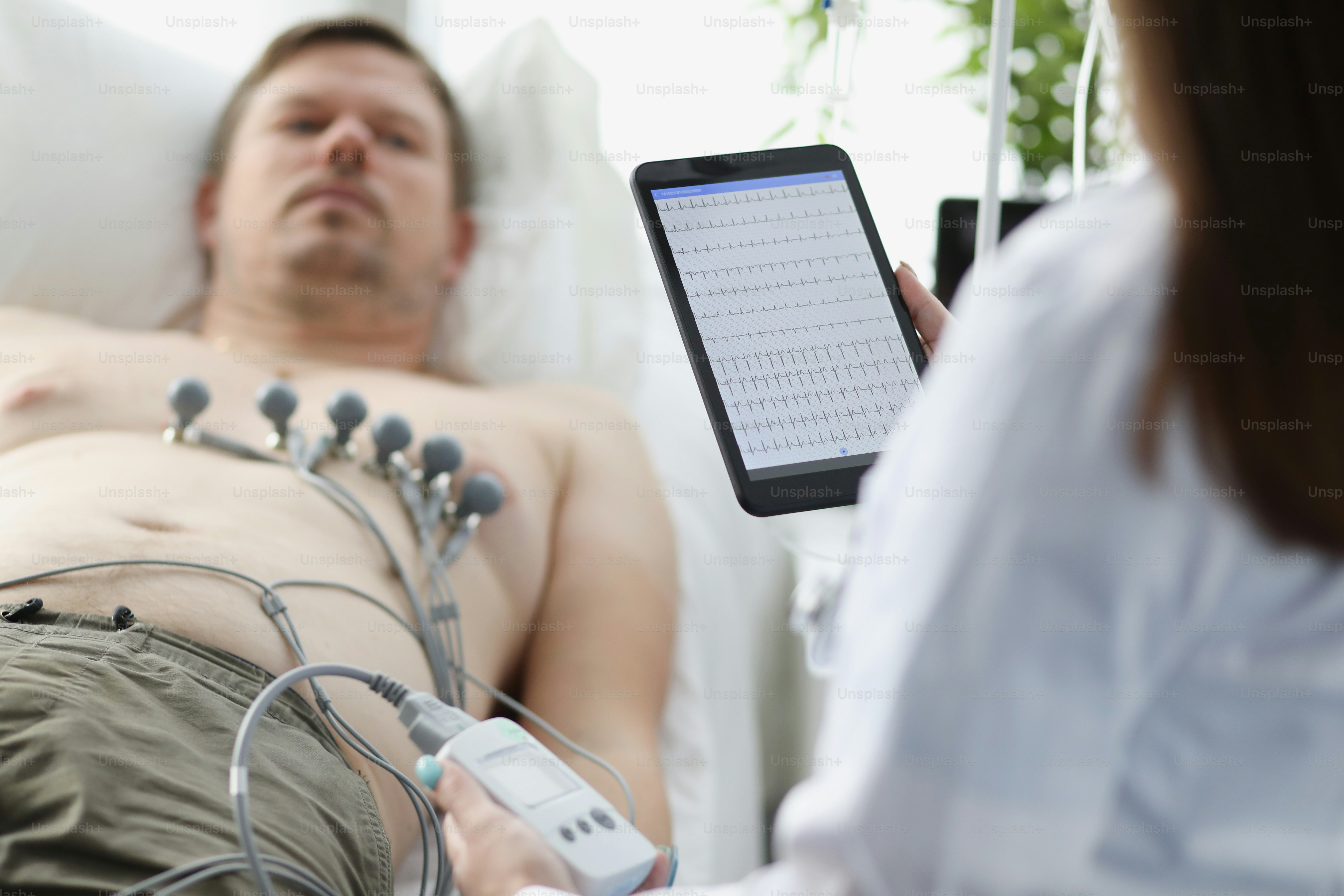 Catálogo de accesorios y repuestos para electromedicina en Misiones