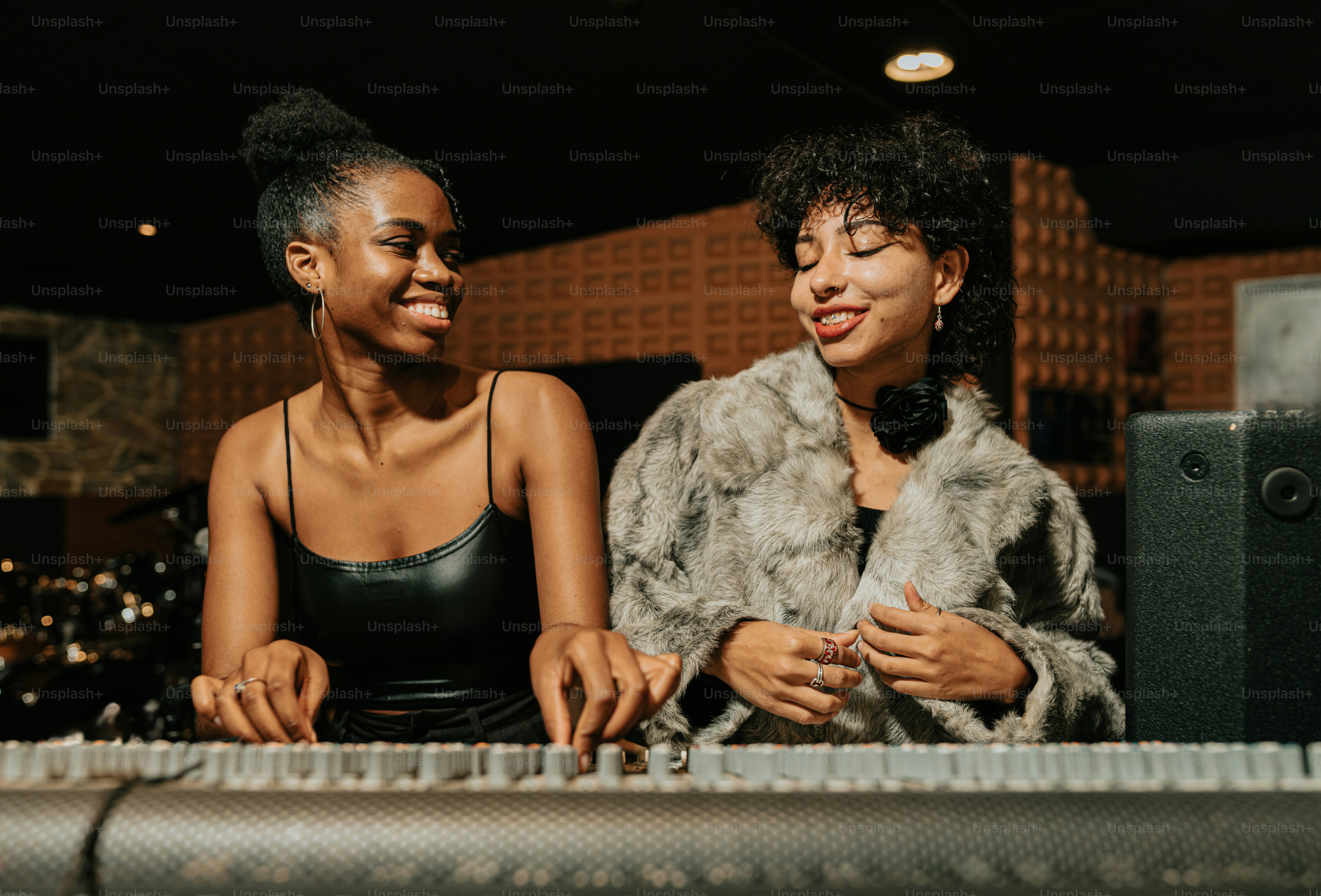 How to Network with Bloggers and DJs to Boost Streams