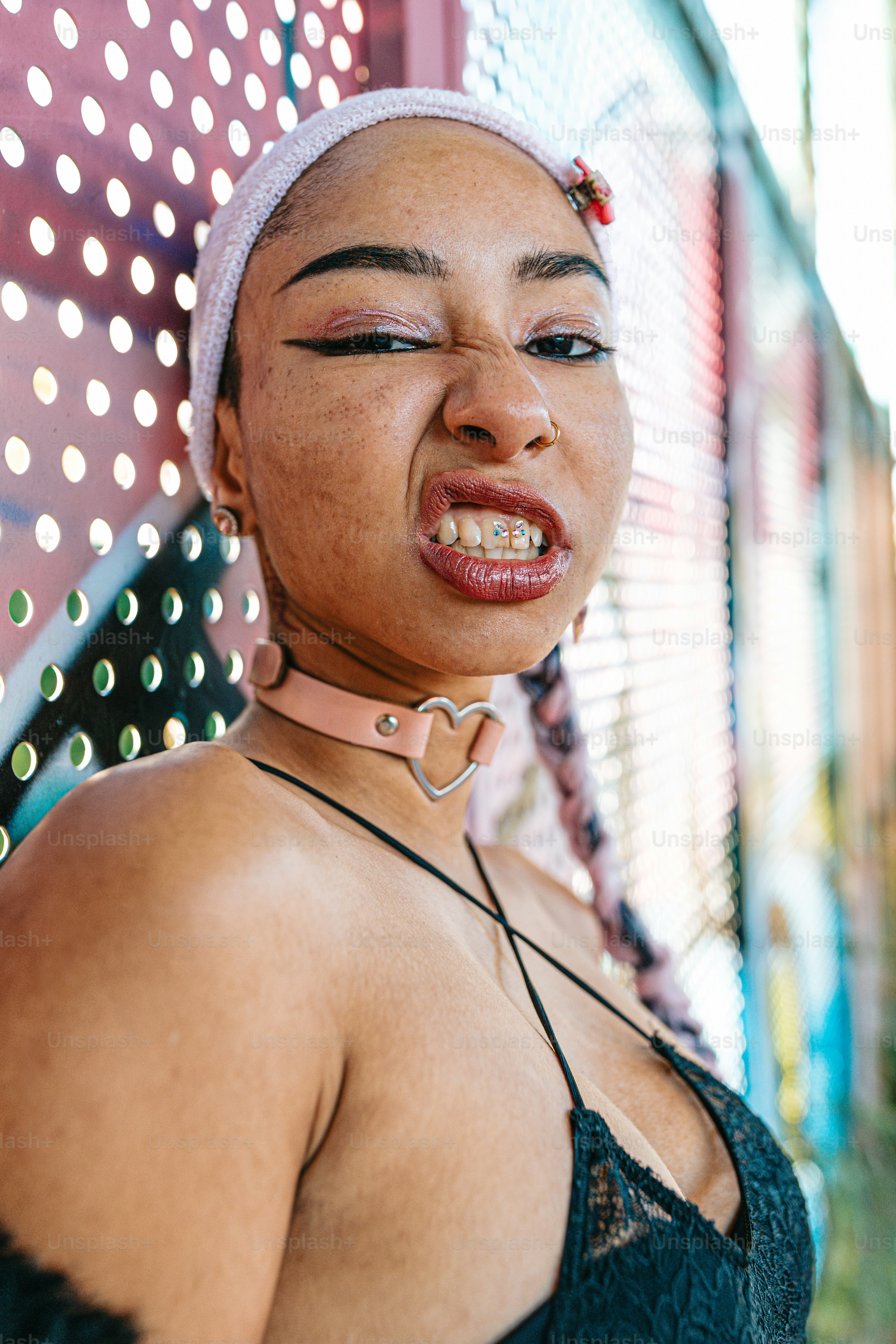 Choker Pictures | Download Free Images on Unsplash