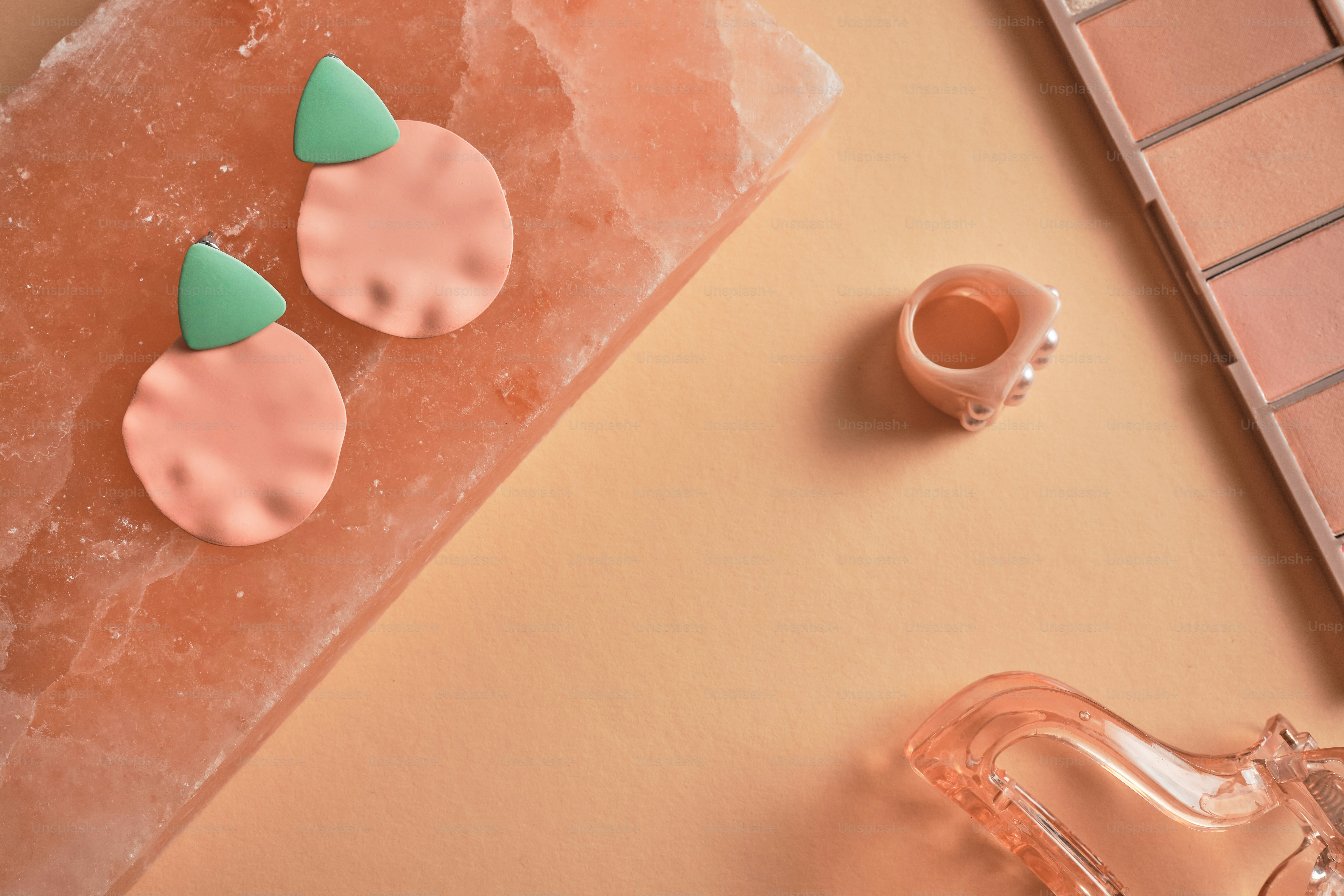 a couple of pieces of food sitting on top of a table