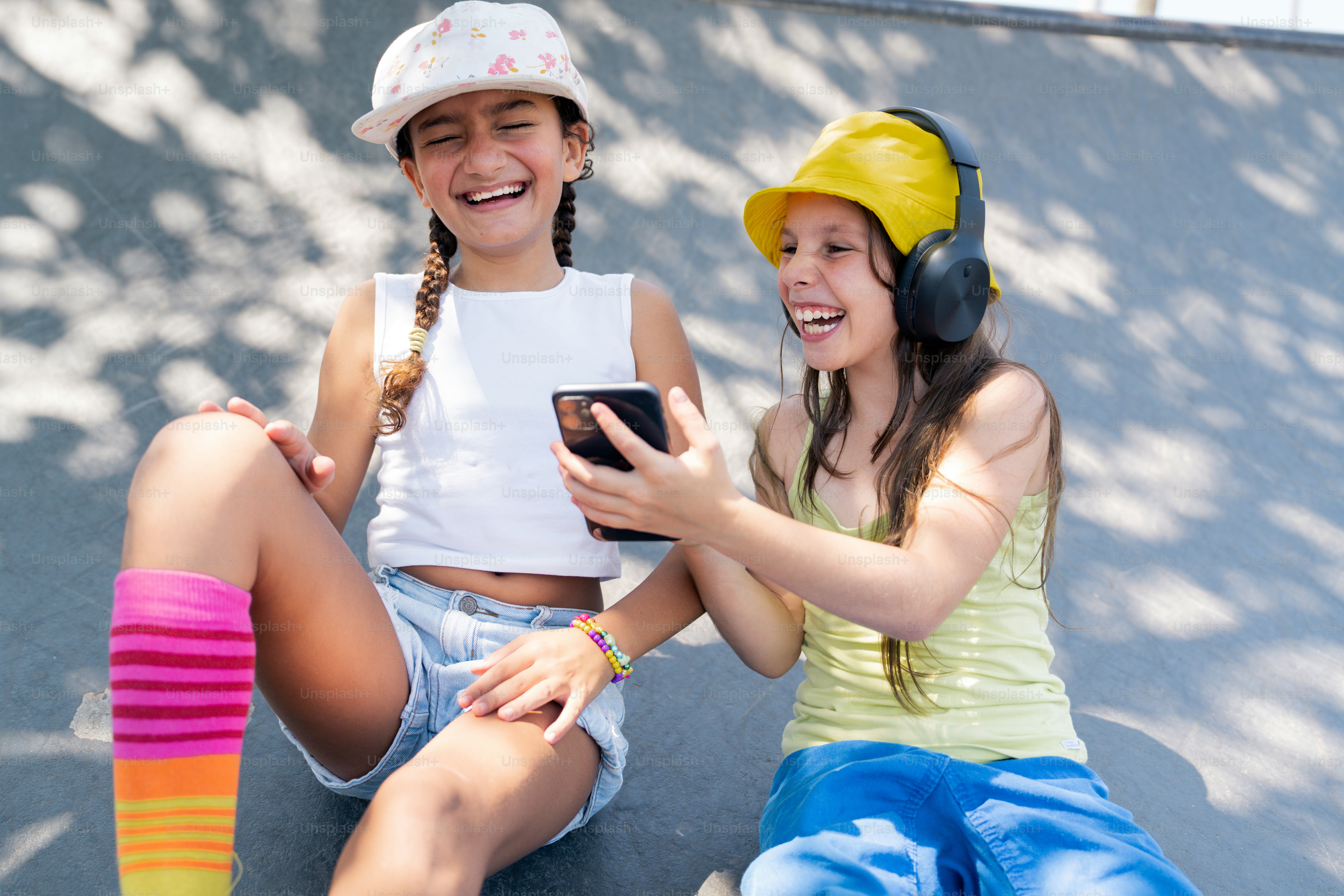 8 Safe and Budget Gadget Gift Ideas for Teens