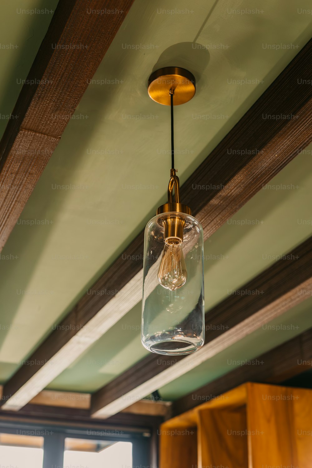 a light that is hanging from a ceiling