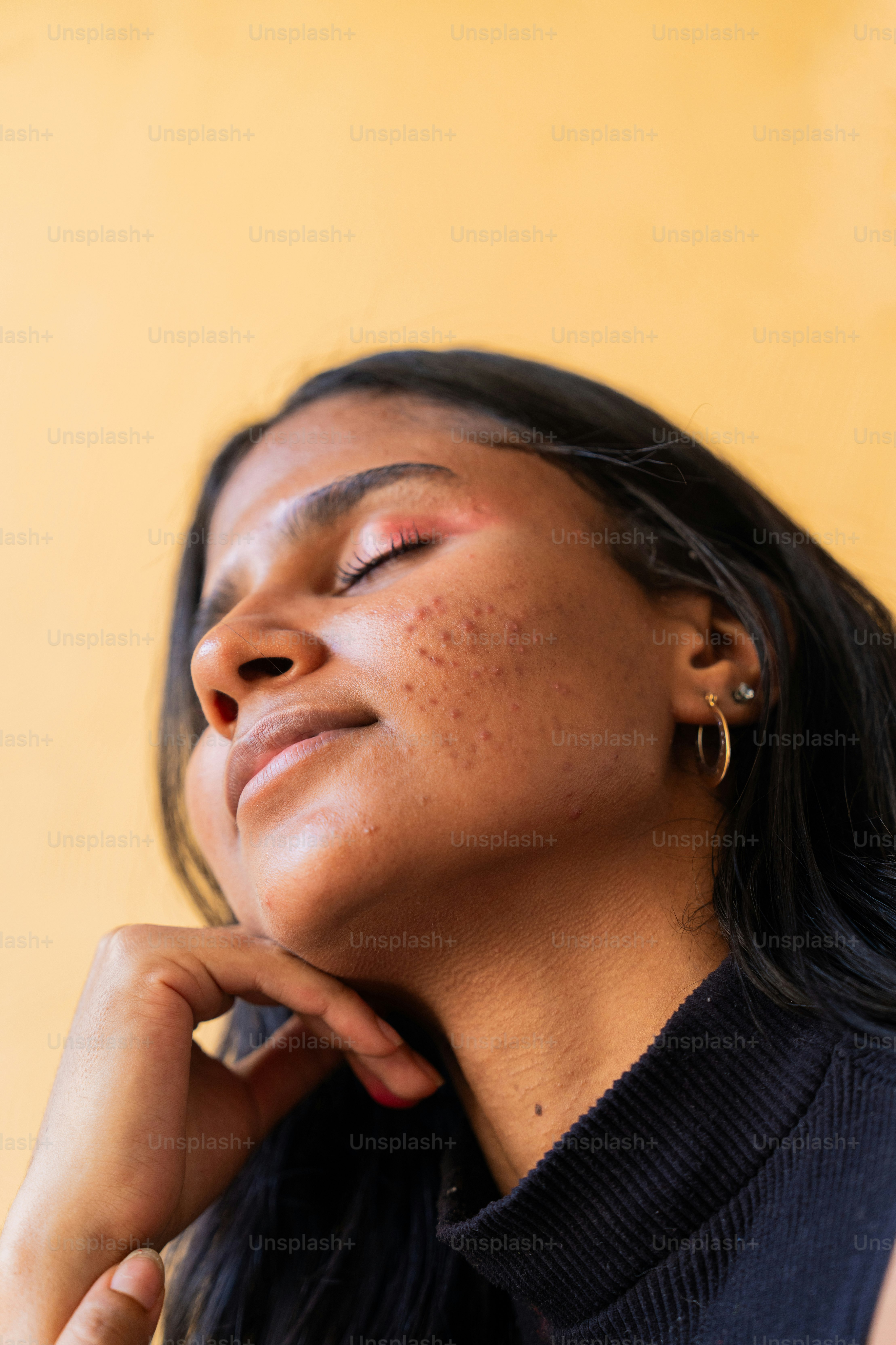 A close up of a woman with freckles on her face photo – Face Image on ...