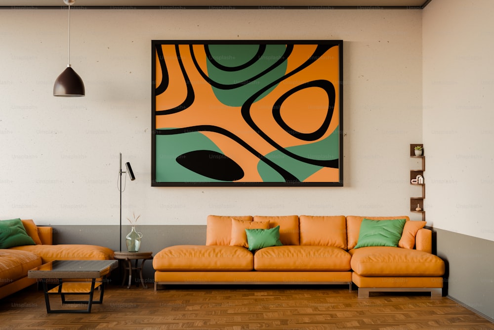 uma sala de estar com dois sofás e uma pintura na parede