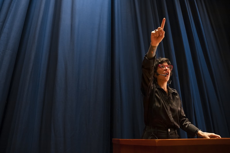 political debate stage, Japanese parliament building, campaign podium, microphone press conference, voting ballot box