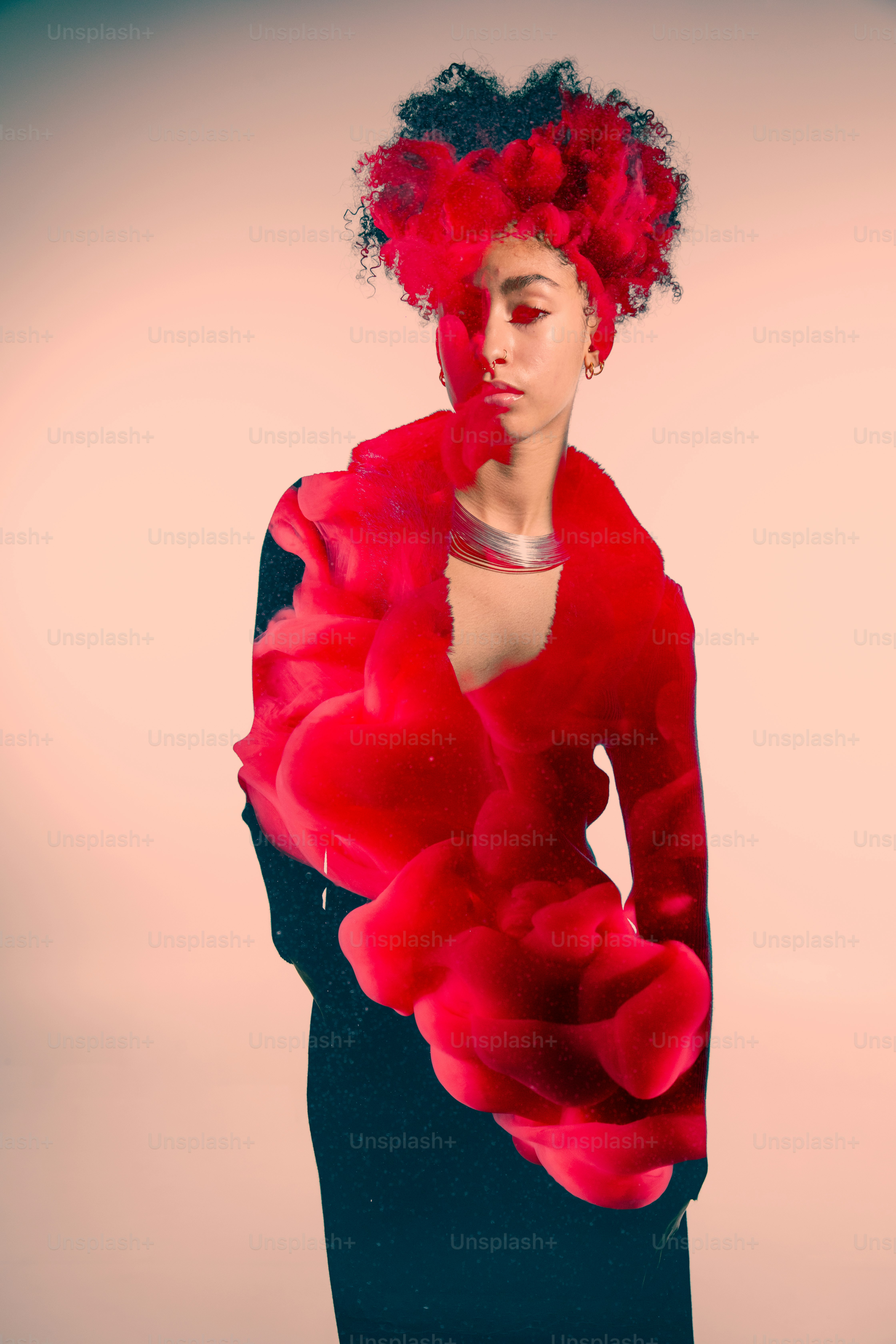 A woman with red hair and a black dress photo – Red Image on Unsplash
