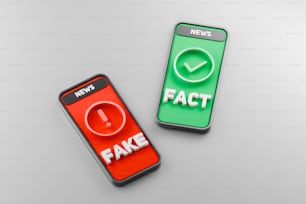 zwei Handys mit Fake News drauf