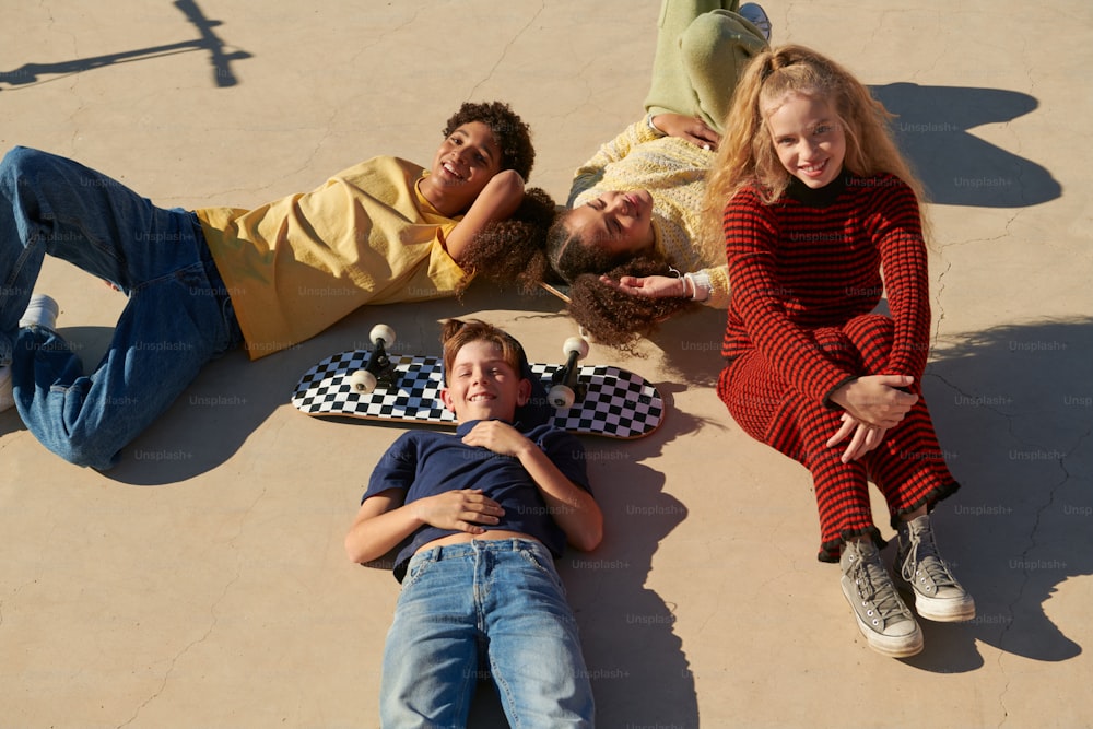 a group of people laying on the ground