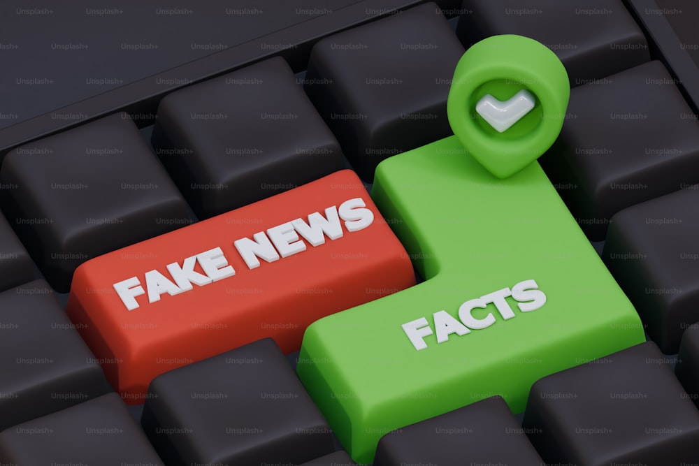 Teclas de notícias falsas e fatos no teclado de um computador
