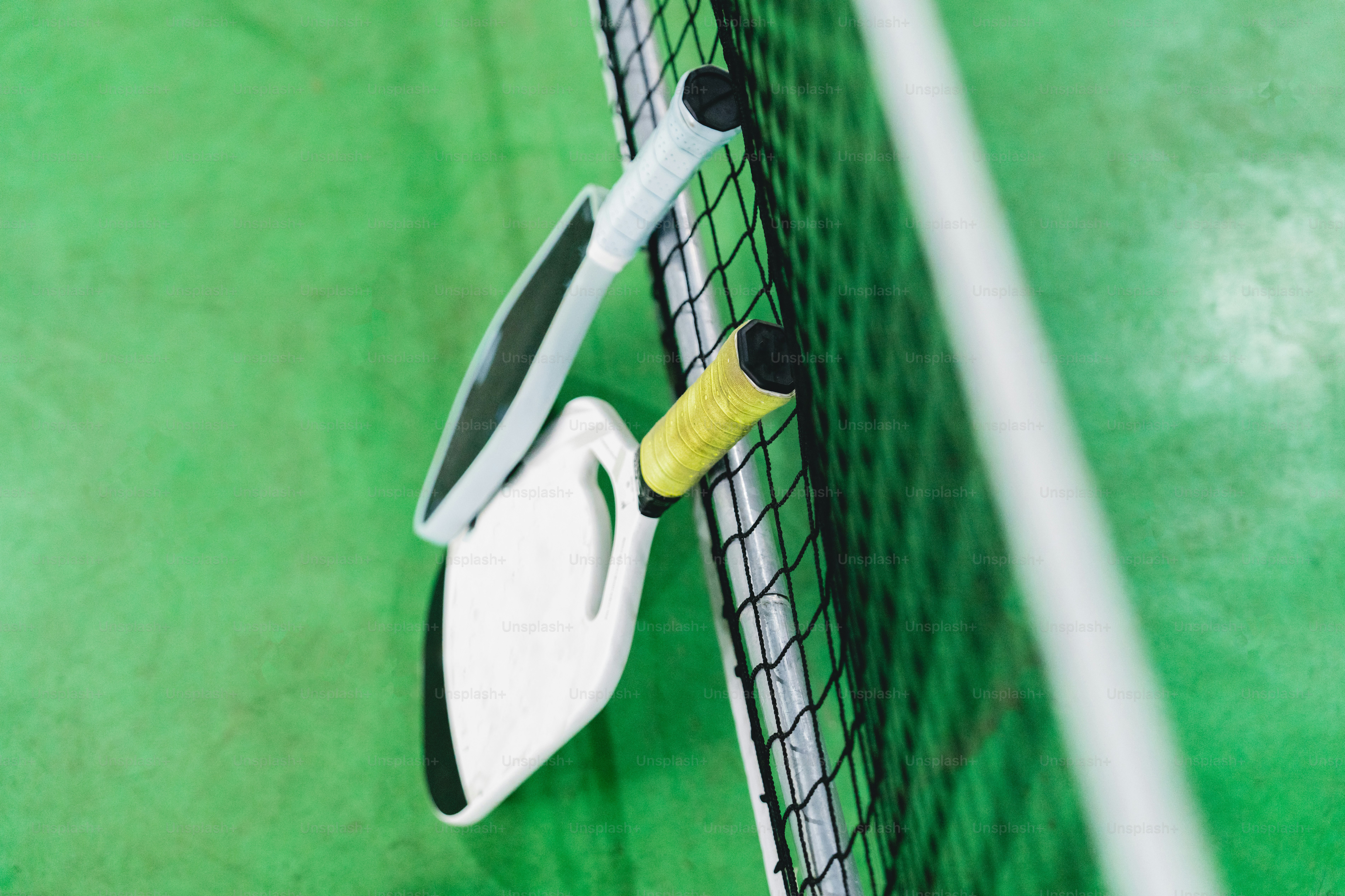 A close up of a tennis racket and a ball photo – Sport Image on Unsplash