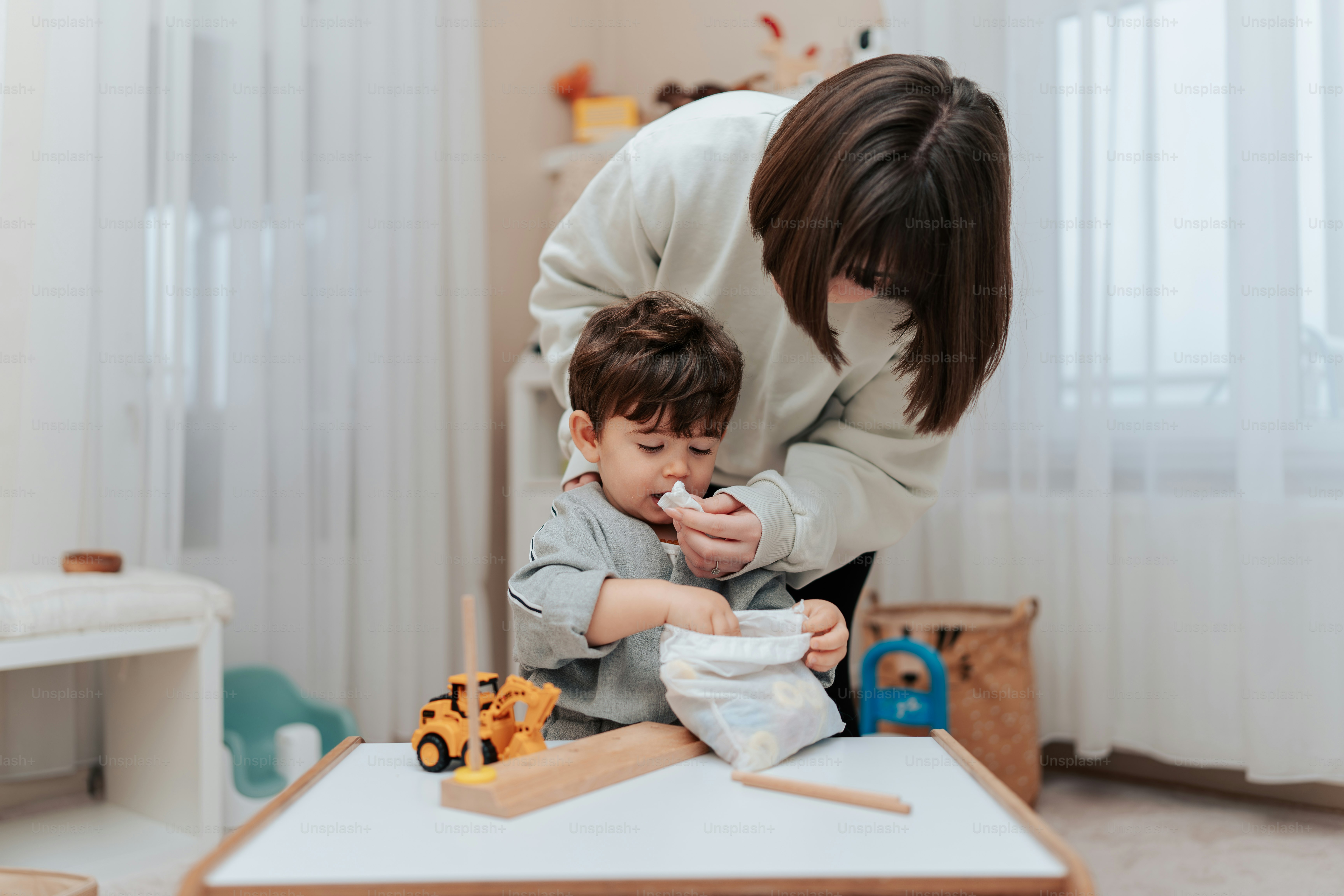 Children cooperating during a shared learning and communication activity