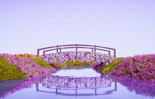 un ponte su uno specchio d'acqua circondato da fiori viola