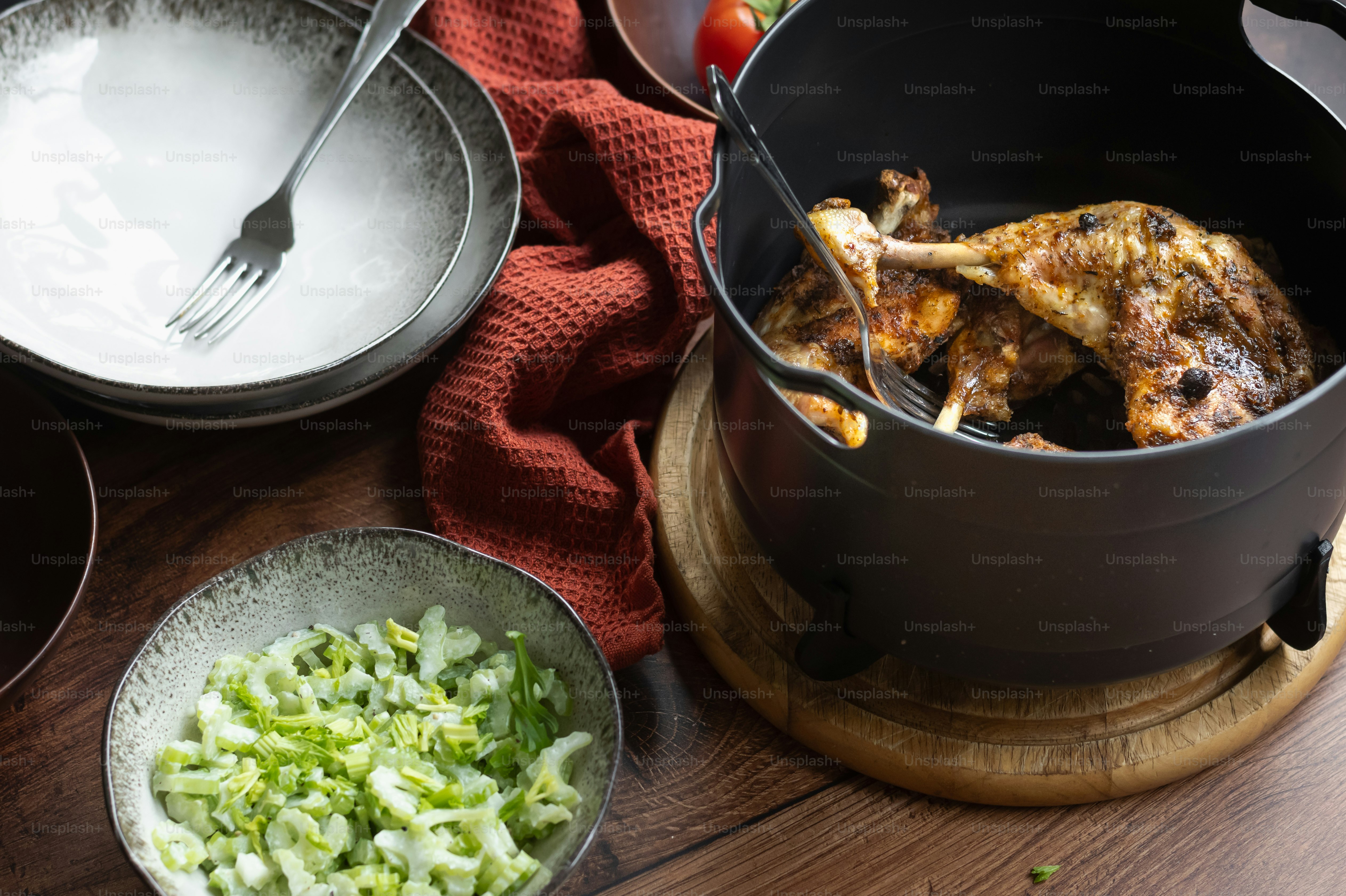 premium_photo-1711665241163-dcf187982701?ixid=M3wxMjA3fDB8MXxzZWFyY2h8MXx8cXVpY2slMjBjaGlja2VuJTIwcmVjaXBlc3xlbnwwfHx8fDE3NjYwMjU5MDJ8MA\u0026ixlib=rb-4.1.0