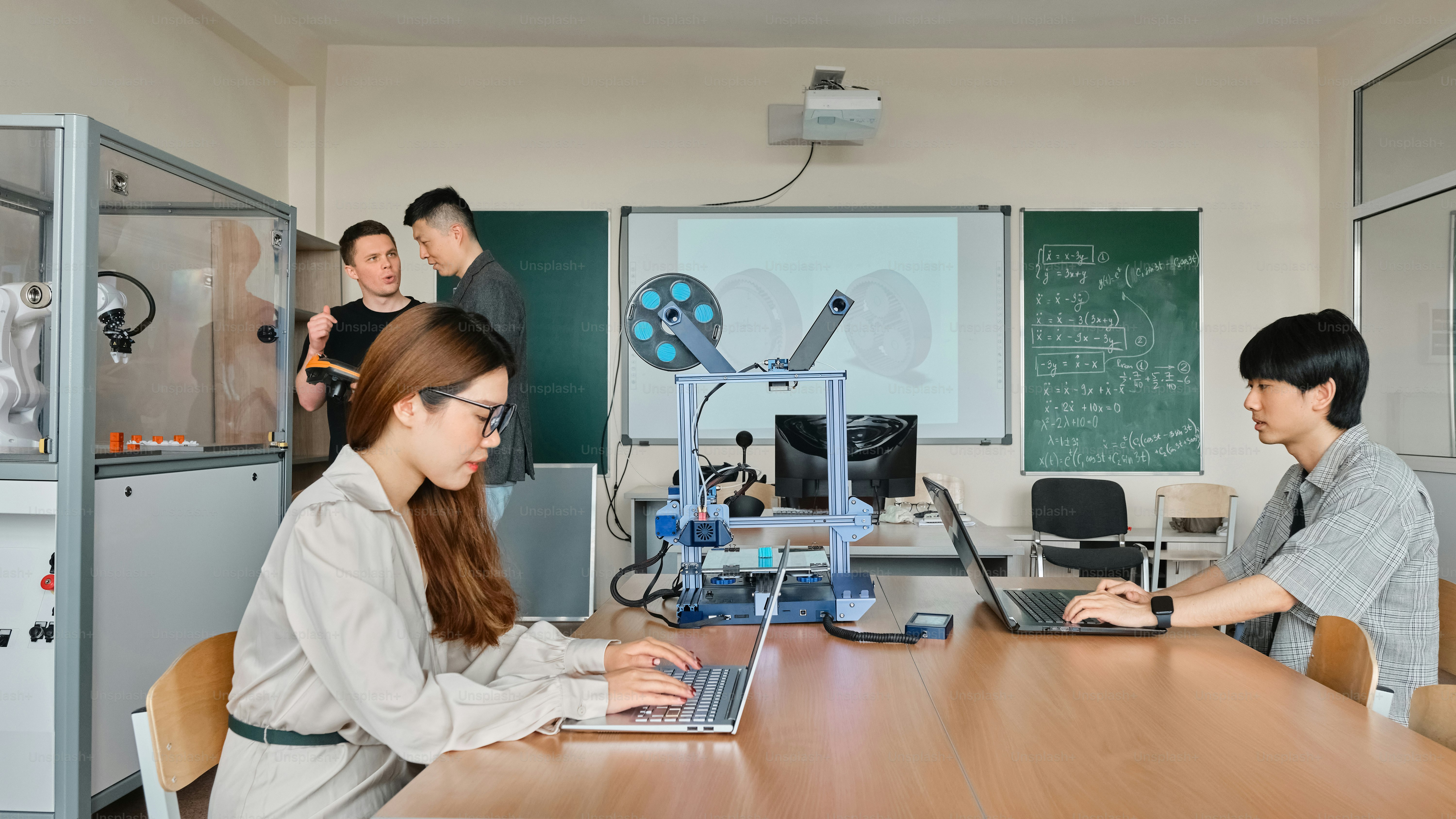 premium_photo-1716396586363-4b942672c2ca?ixid=M3wxMjA3fDB8MXxzZWFyY2h8MTd8fGJlc3QlMjBtYXRoJTIwdHVpdGlvbiUyMGNlbnRyZXxlbnwwfHx8fDE3NTYwMjY2MDB8MA\u0026ixlib=rb-4.1.0