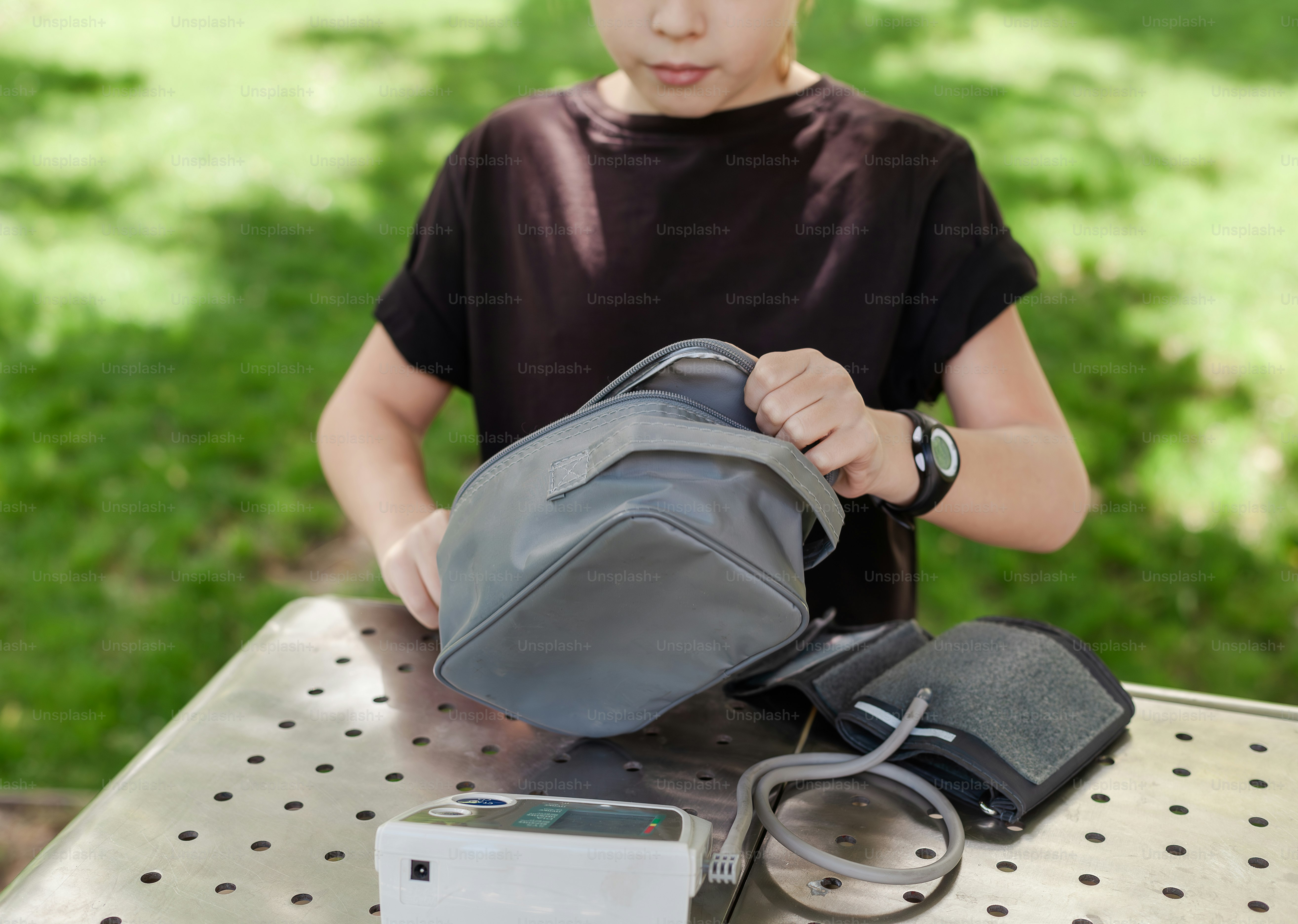 11 Kids’ Smart Wearable Gadgets to Shop Safely