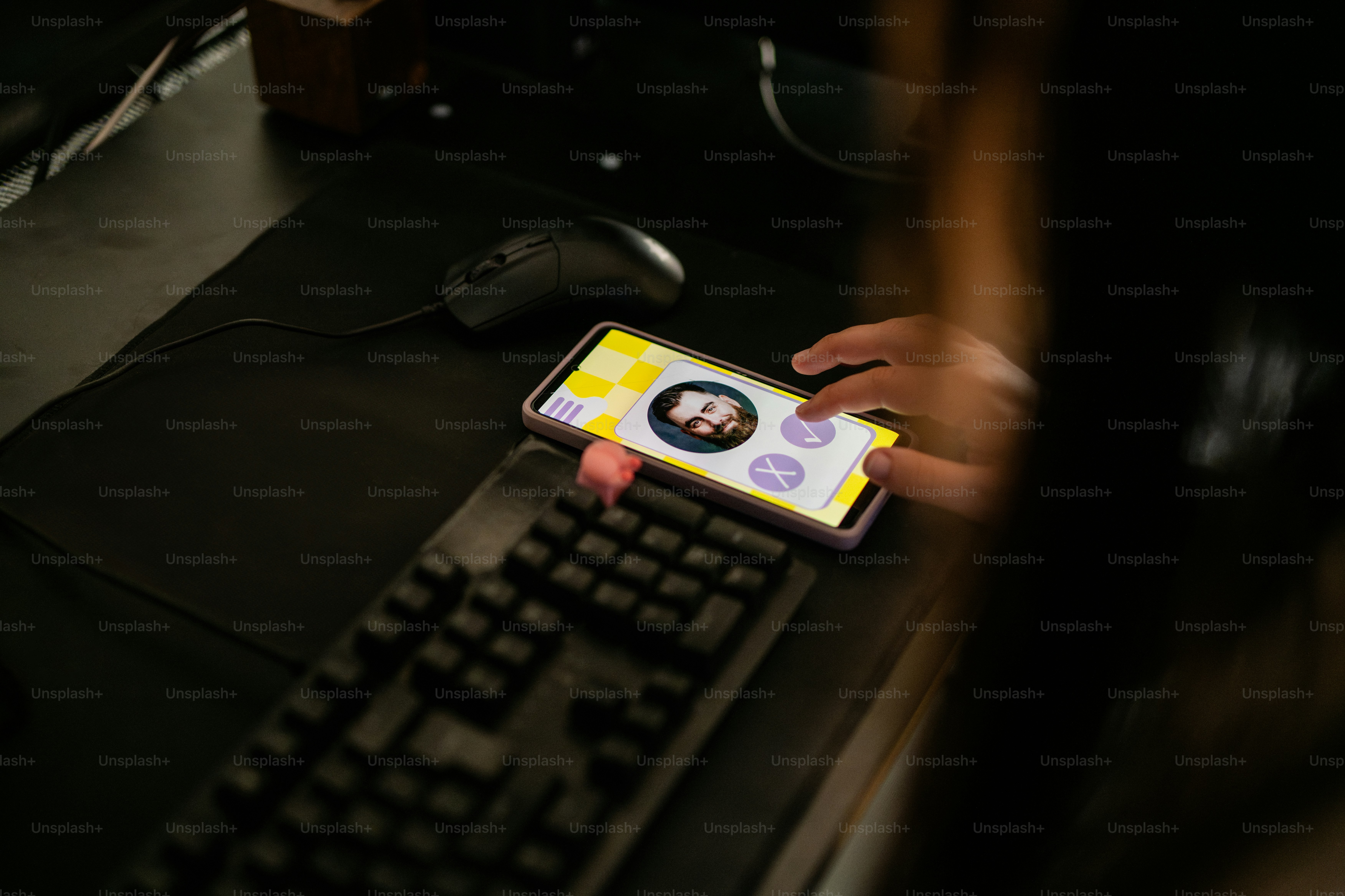 premium_photo-1718138656378-05c95c1ba498?ixid=M3wxMjA3fDB8MXxzZWFyY2h8MTN8fGdvb2dsZSUyMGRlbGV0ZSUyMHBoaXNpbmd8ZW58MHx8fHwxNzQ4MzM0OTk1fDA\u0026ixlib=rb-4.1.0