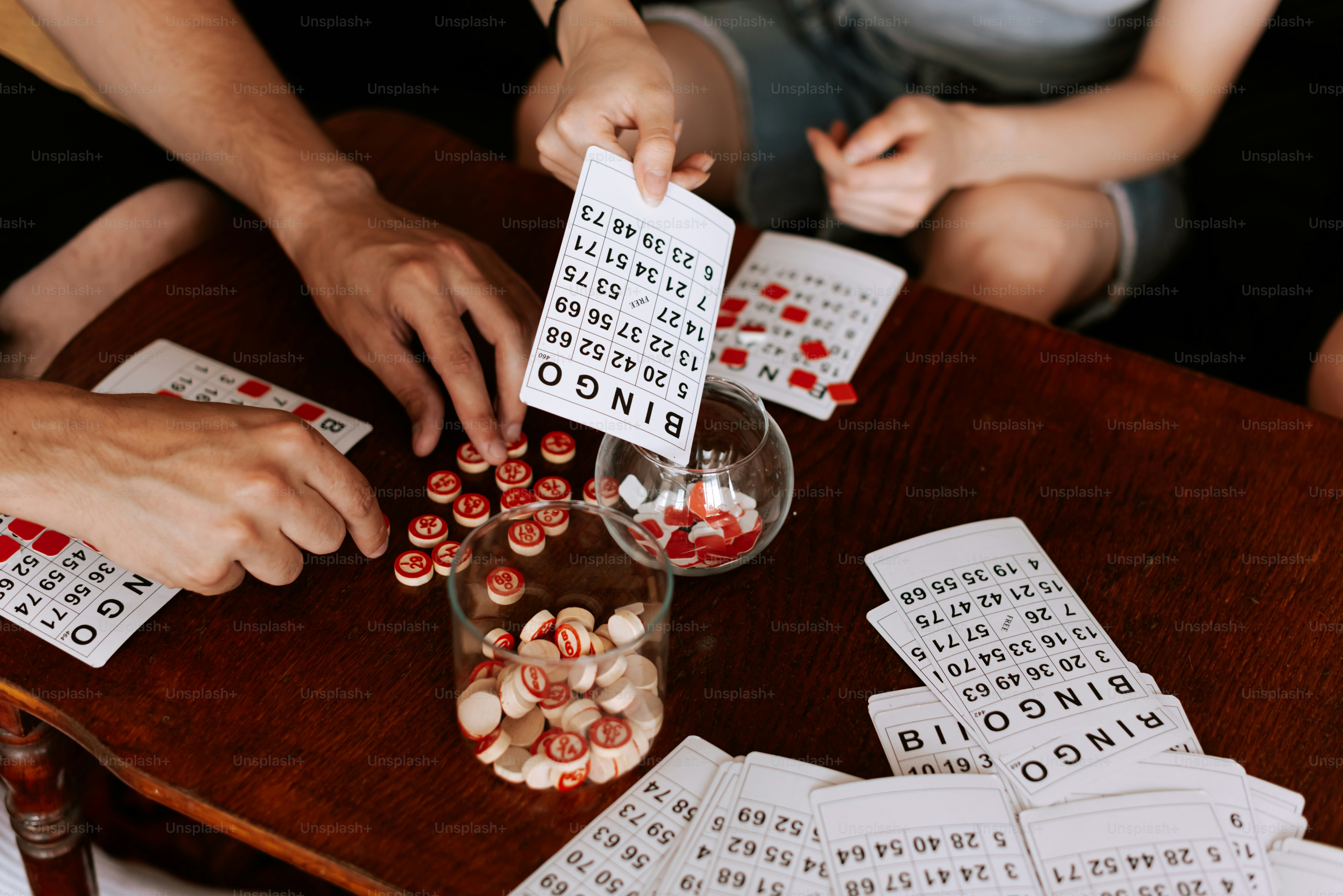 premium_photo-1718216048846-b06f320aaf2f?ixid=M3wxMjA3fDB8MXxzZWFyY2h8MTd8fHByYWdtYXRpYyUyMHBsYXklMjBnYW1lcyUyMCVFMiU4MCU5MyUyMHBsYXklMjBmb3IlMjByZWFsJTIwbW9uZXl8ZW58MHx8fHwxNzcxMTUwMzk1fDA\u0026ixlib=rb-4.1.0