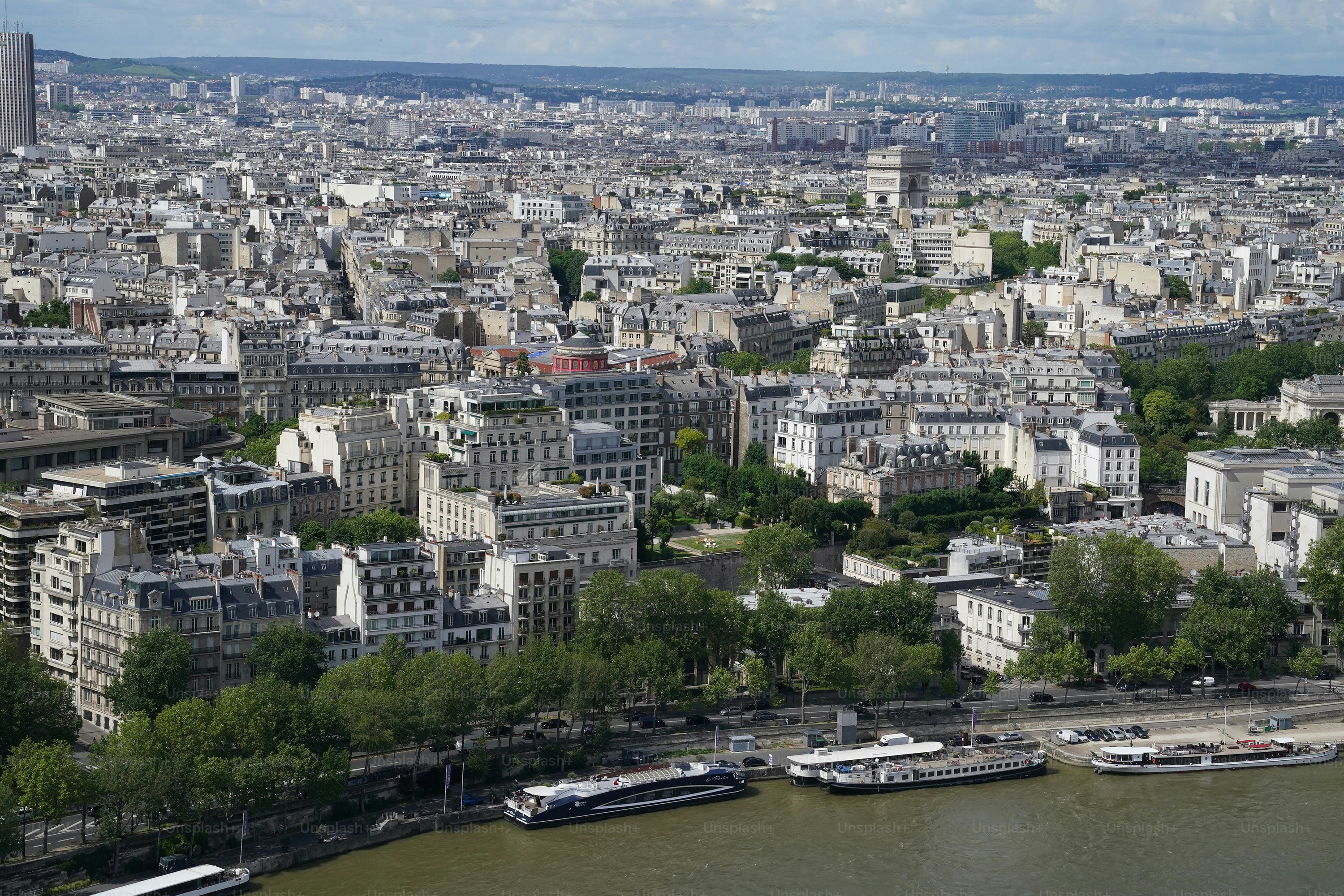 A view of the city of paris from the top of the eiffel tower