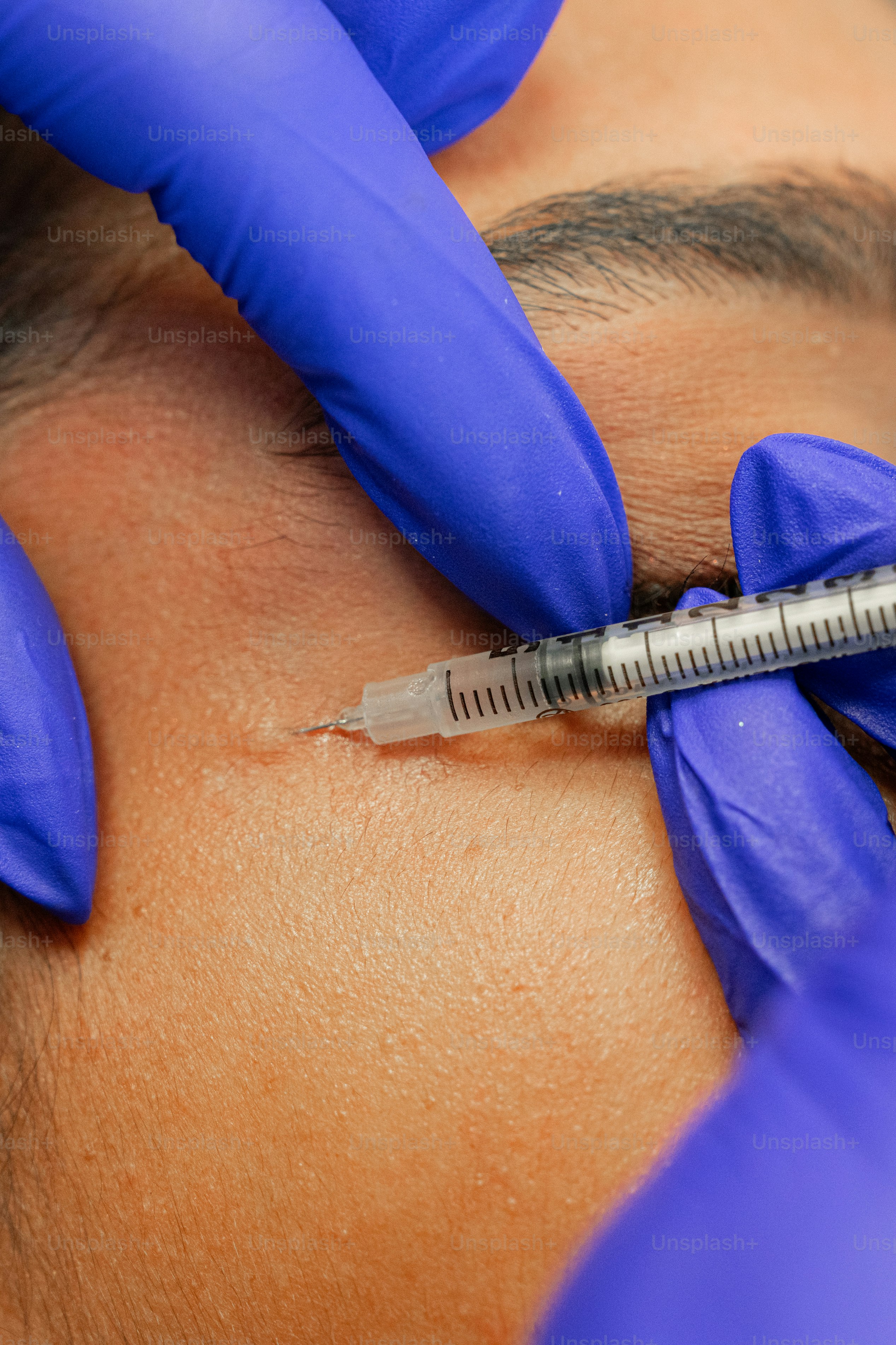 Detaylı Manikür Uygulaması