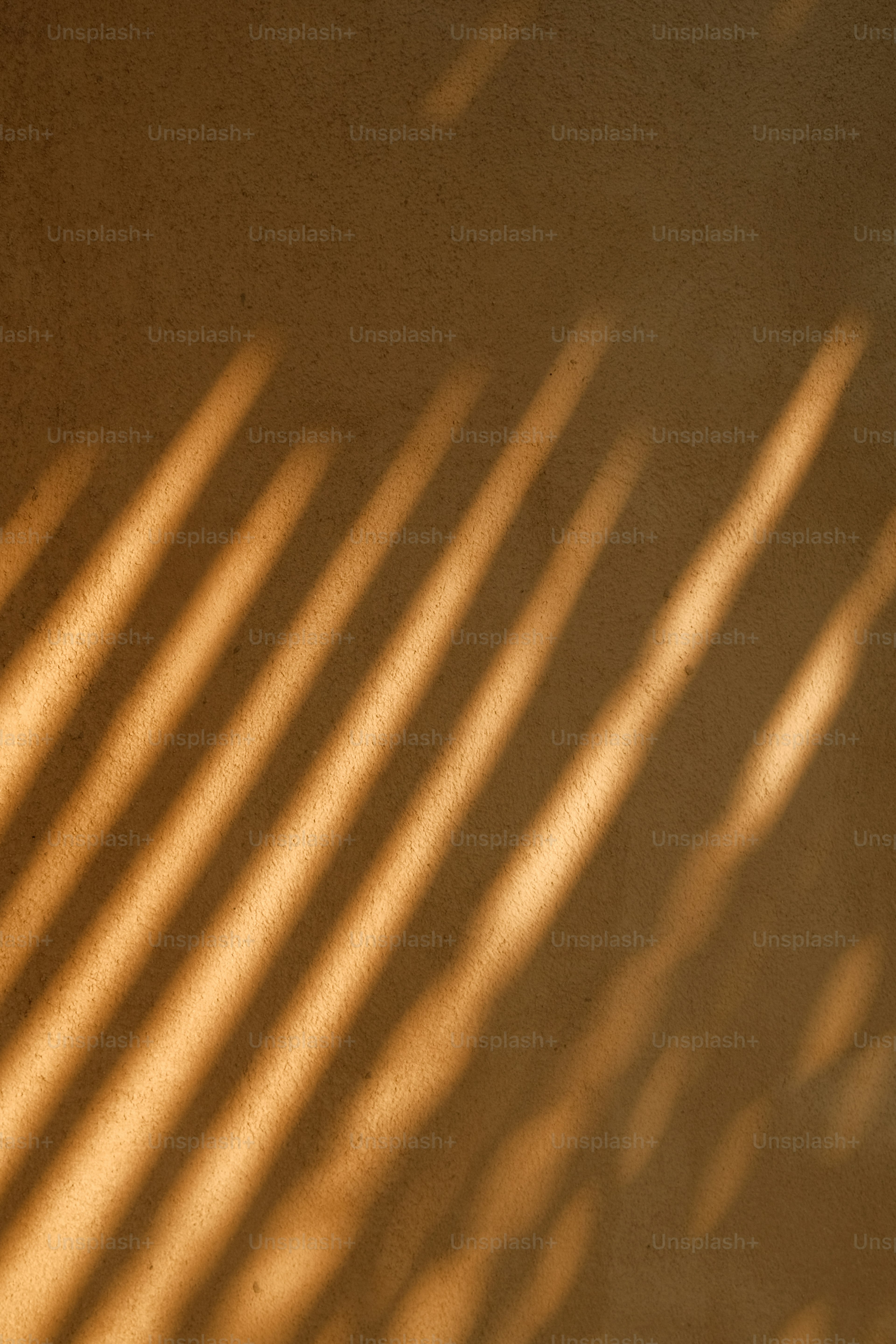 La sombra de un reloj en una pared