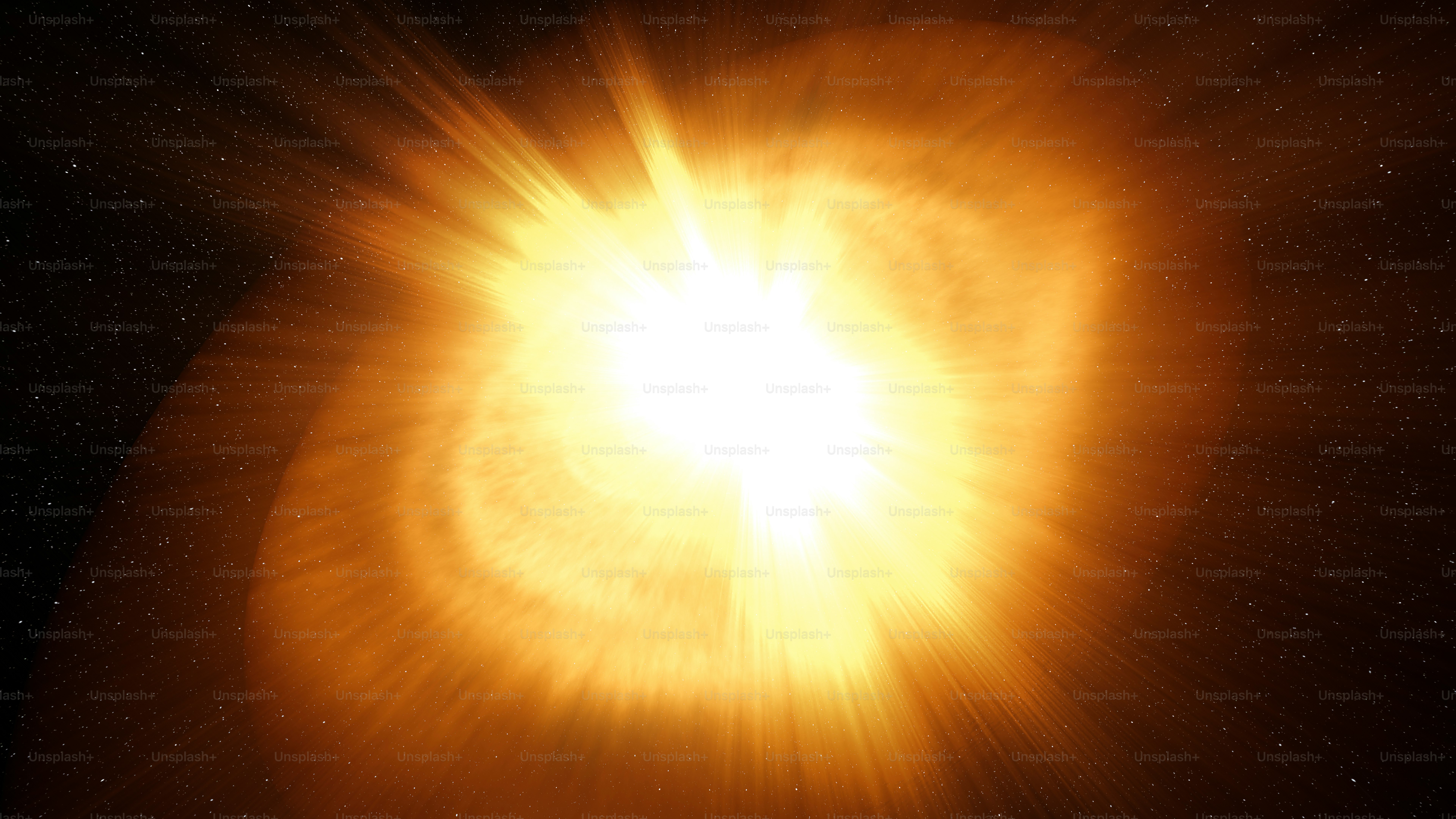 Un sol brillante brilla intensamente en el cielo oscuro