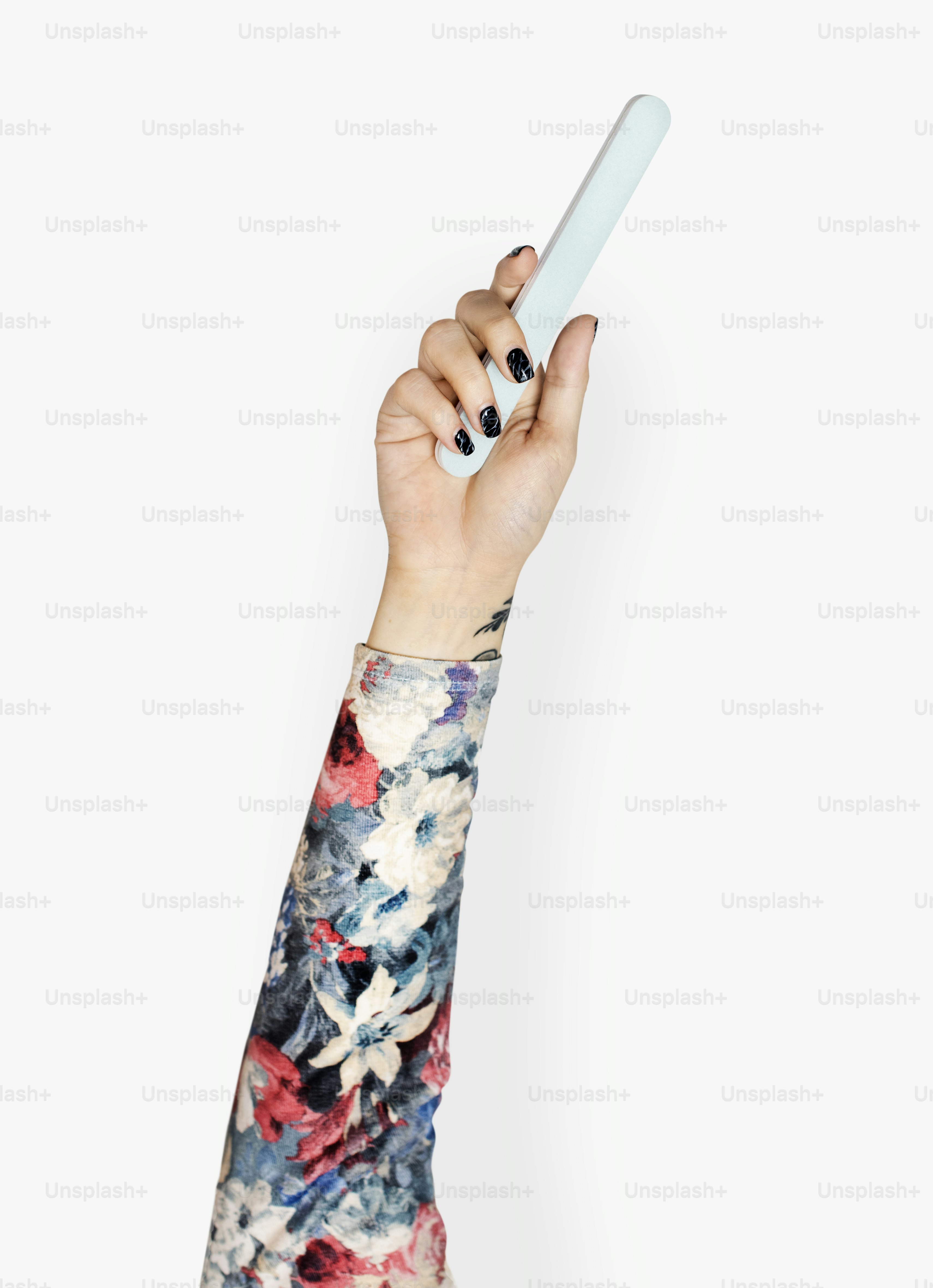 Hand holding variation of object