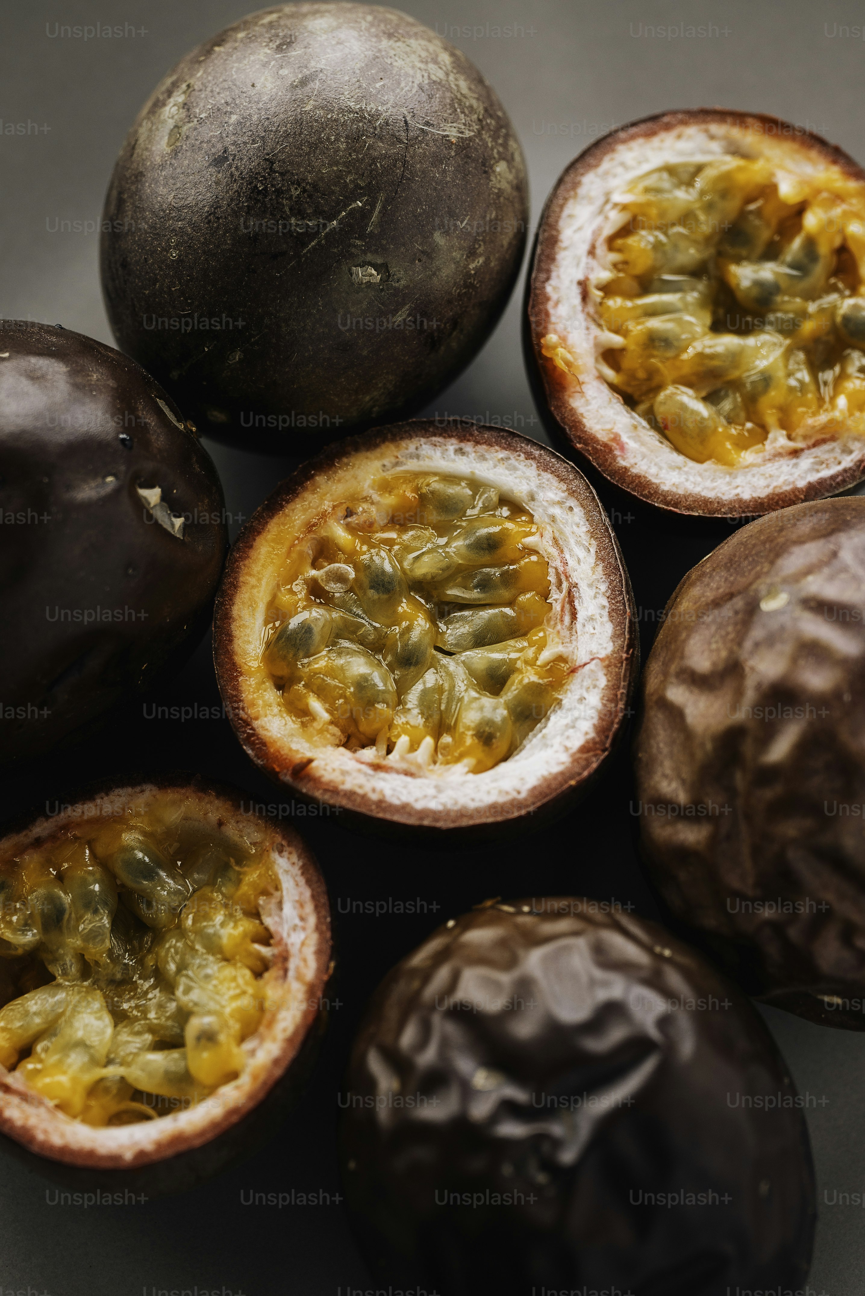 A group of fruit sitting on top of a table