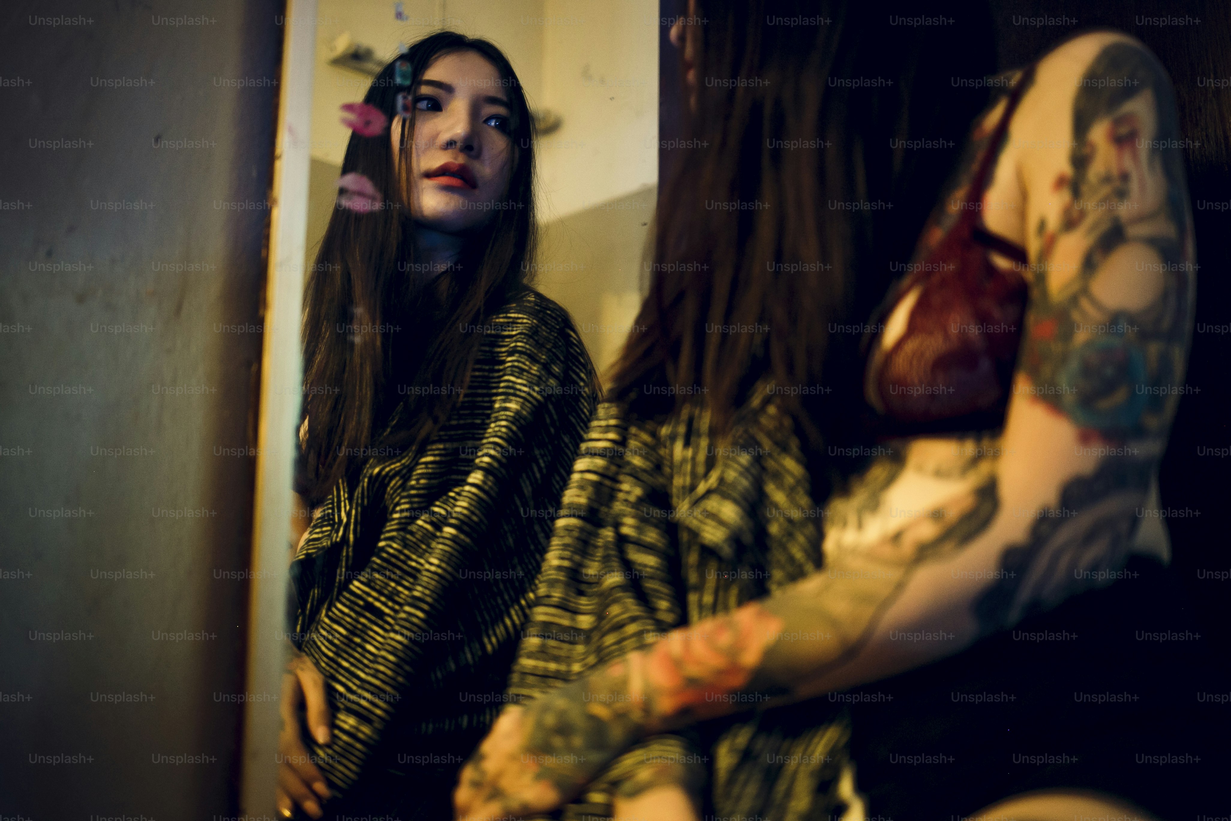 Tatouage Séduisant Sexy Teen Girl Vogue Jeunesse Concept