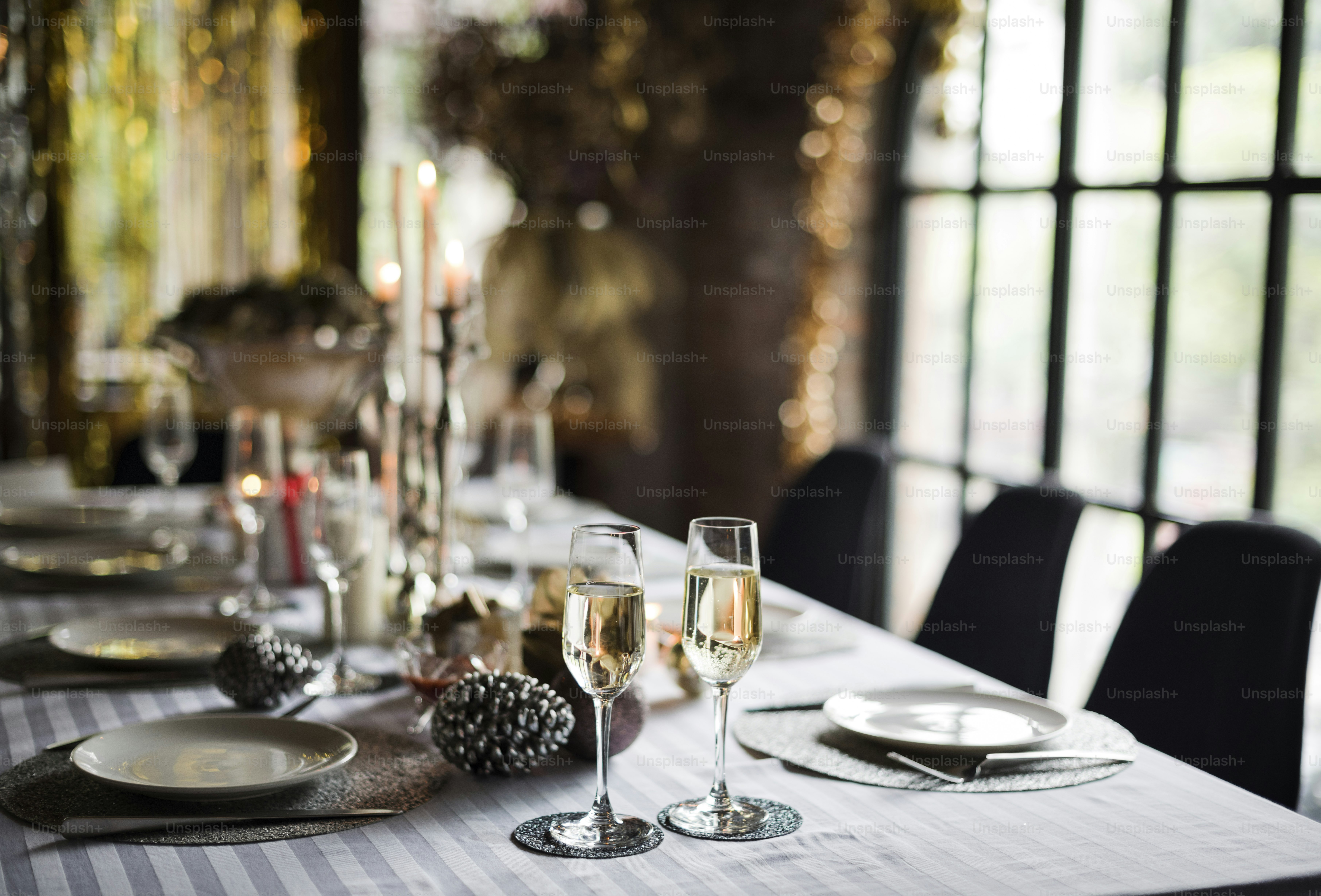 6 Intimate Restaurants for a Romantic Charleston Vacation