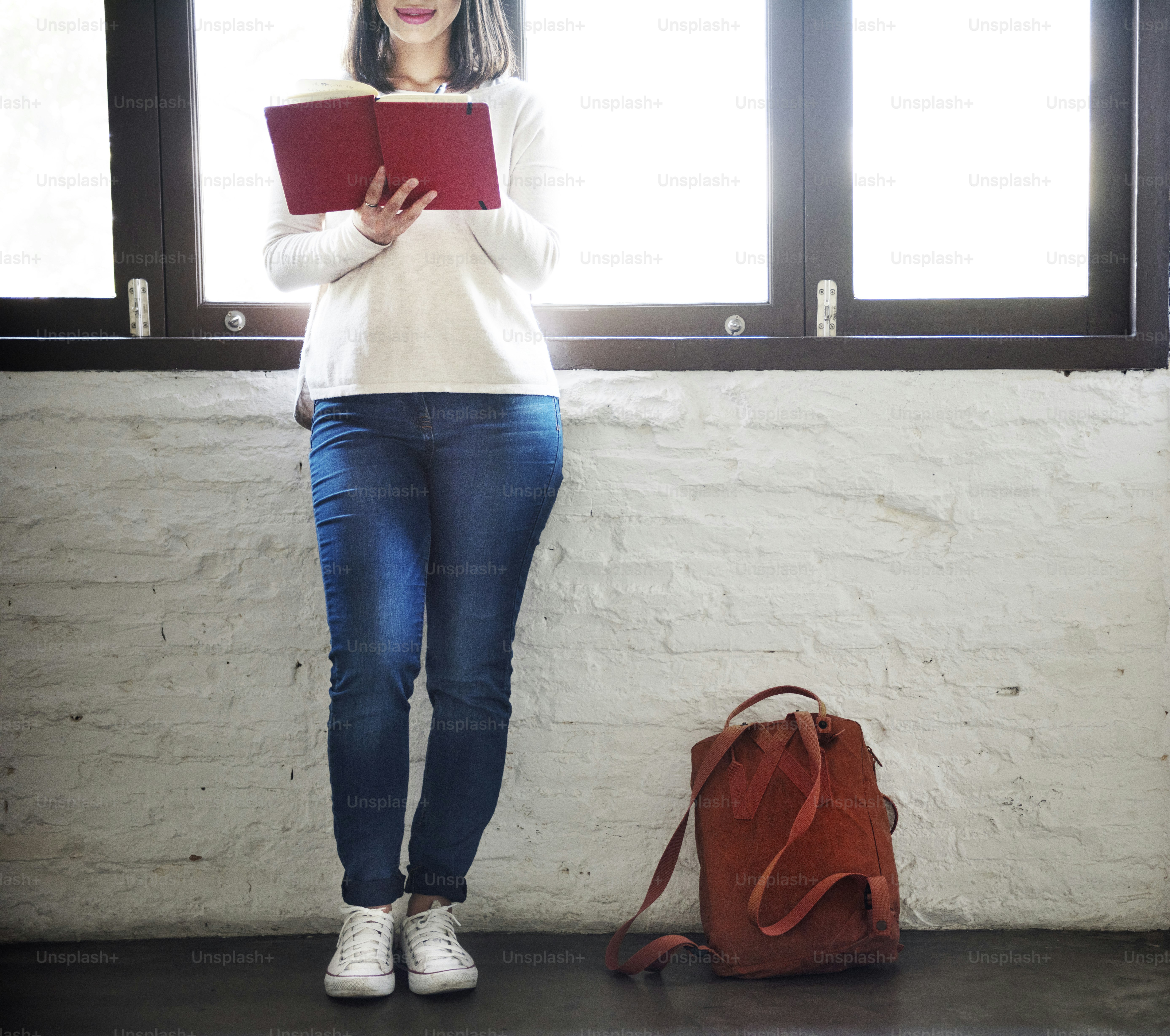 Woman Style Simplycity Backpack Reading Concept