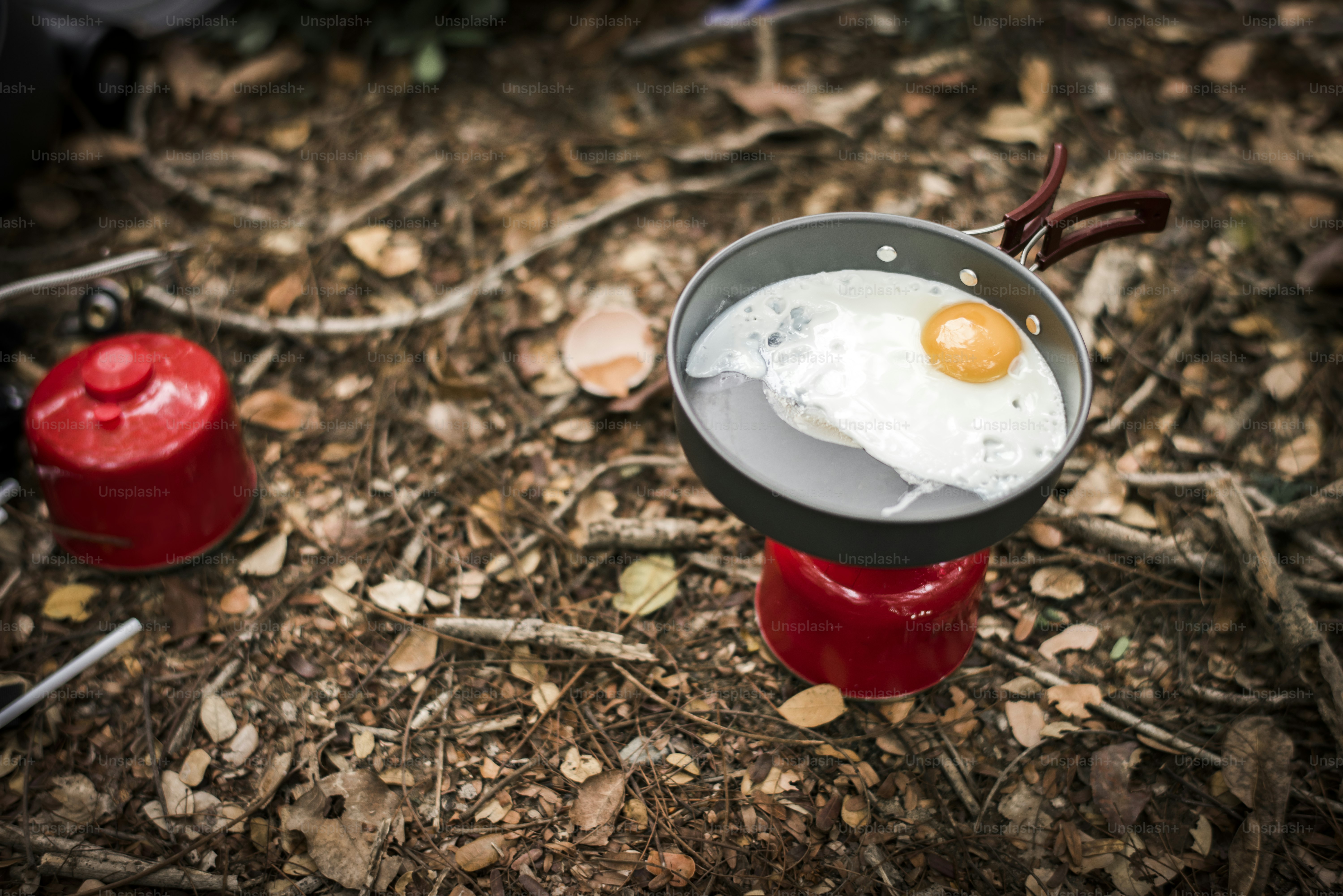 Fried egg on portable gas