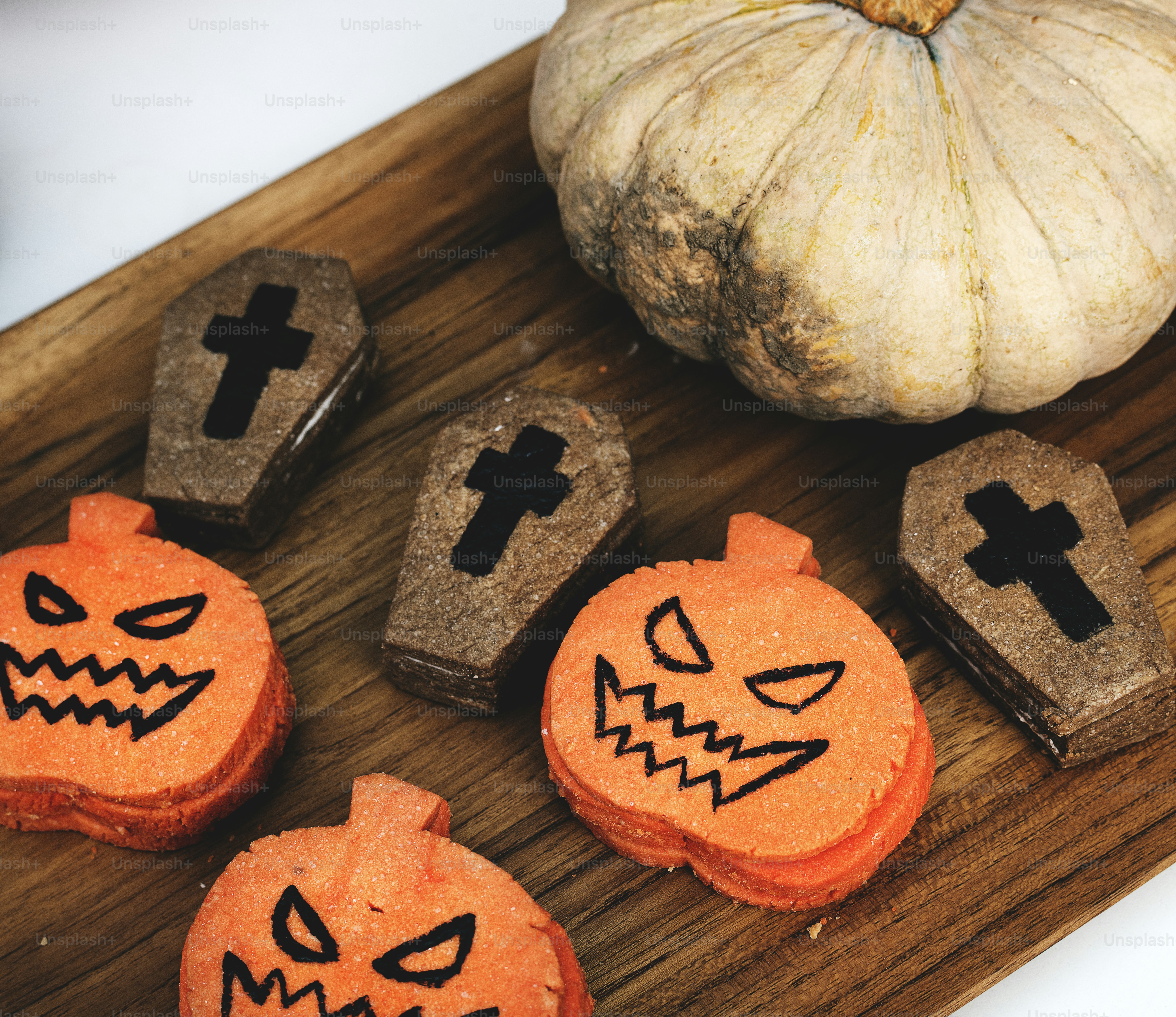 Festliche und süße Halloween-Kekse