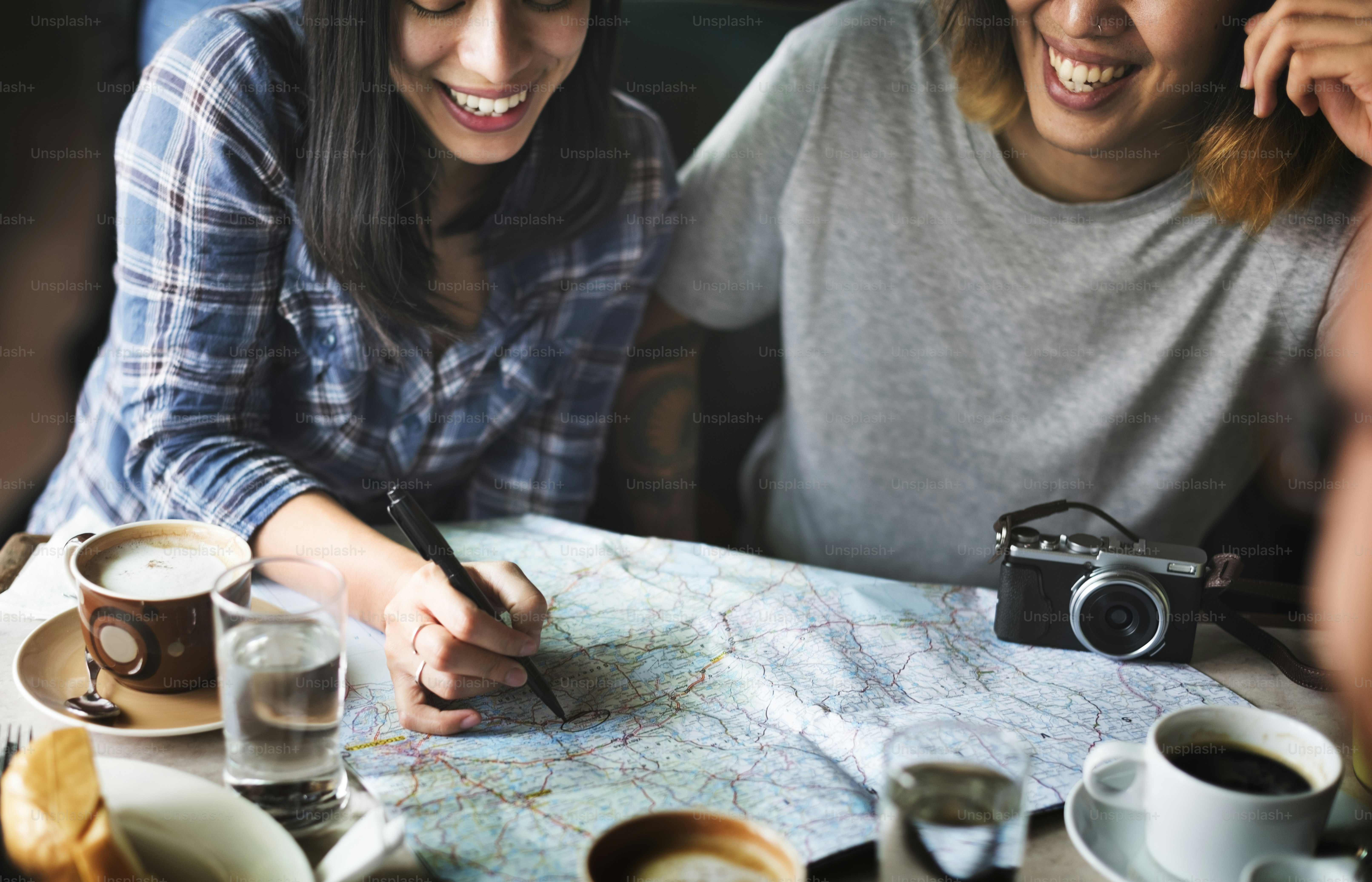 캠핑 커피플래닝 공생 행복 개념캠핑 커피 계획 공생 행복 개념