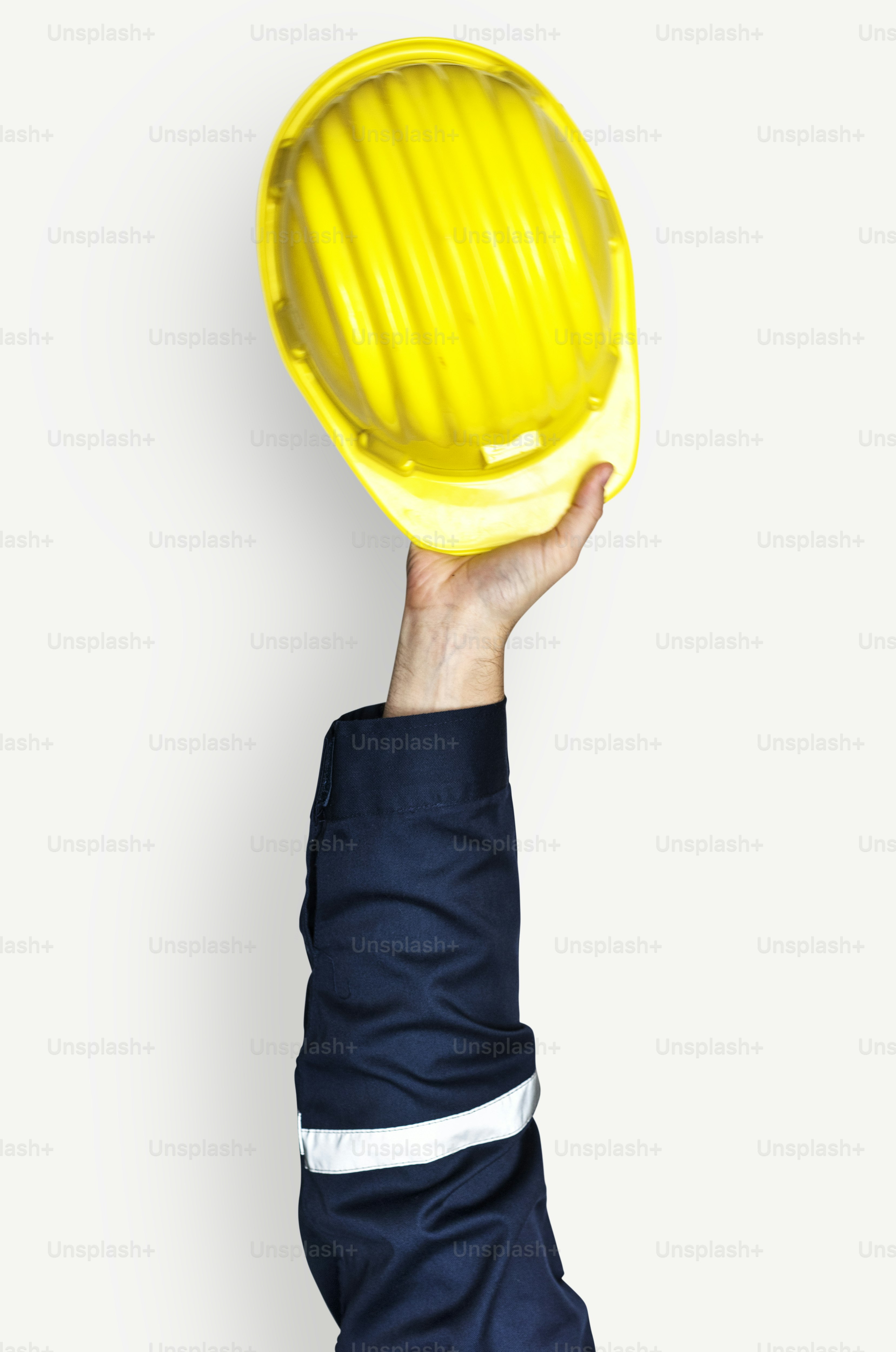 Hand holding variation of object