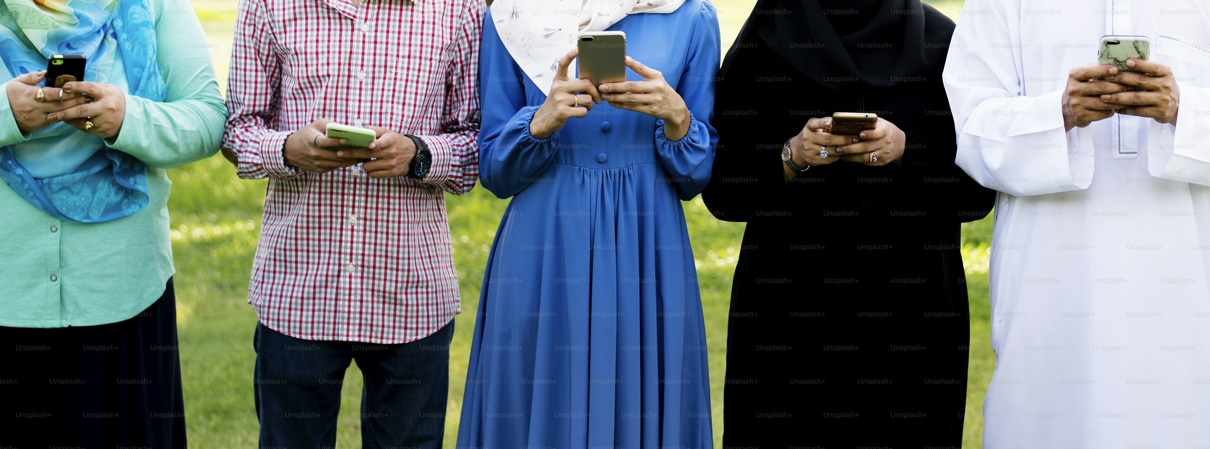 Muslim friends using social media