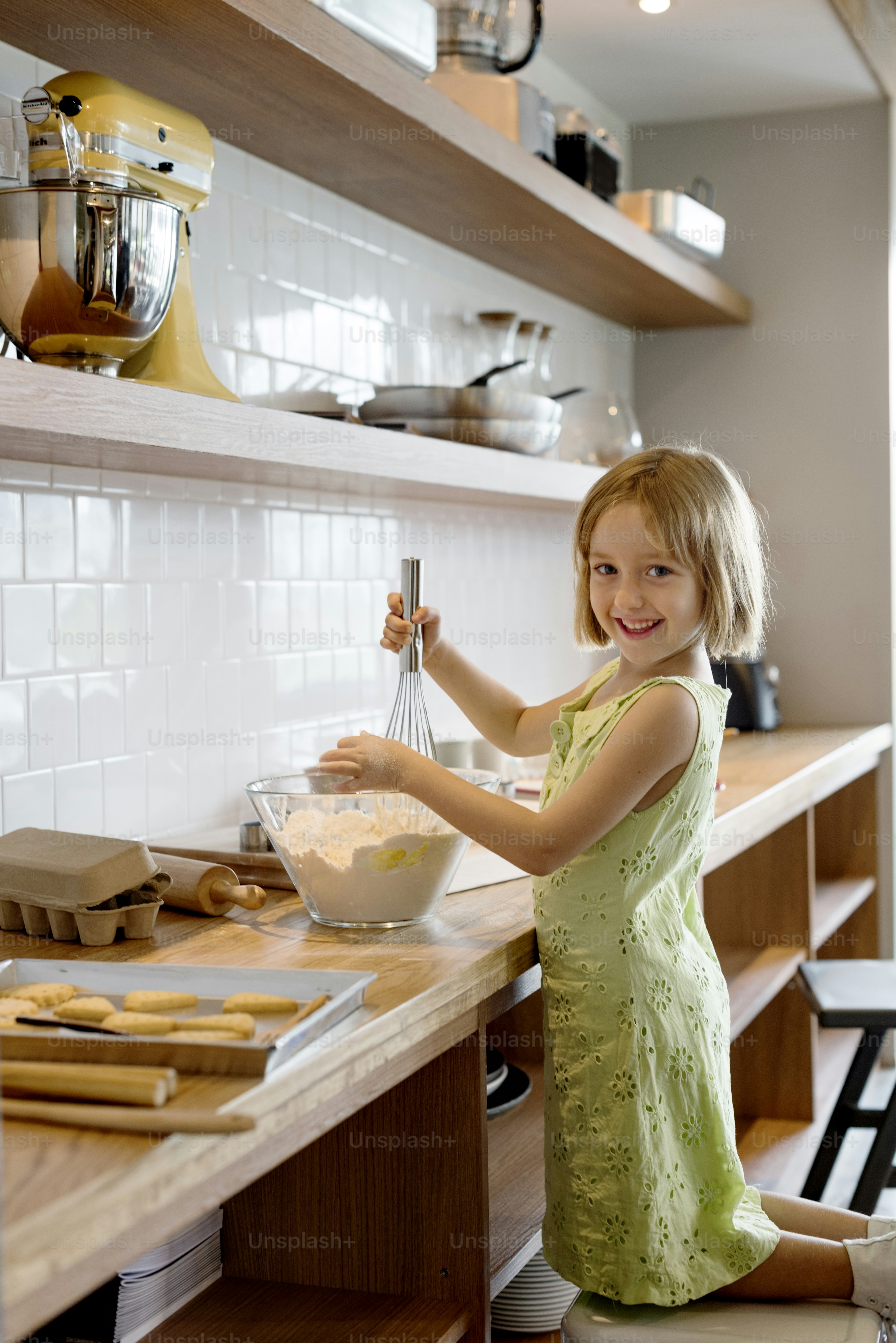 What Makes Glass Cookware Safe for Kids and Families?