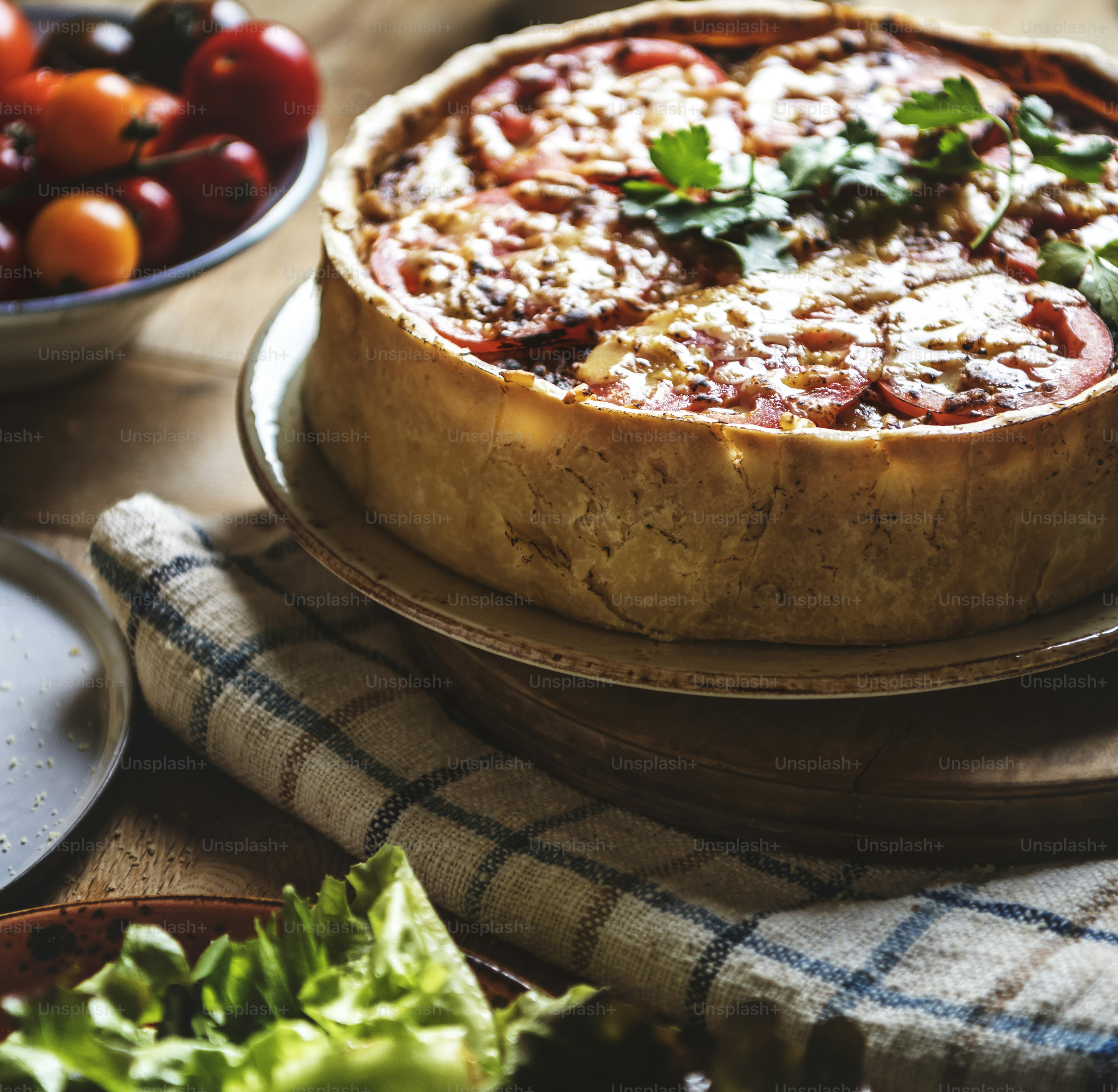 Rezeptidee für Pilz-Quiche-Food-Fotografie